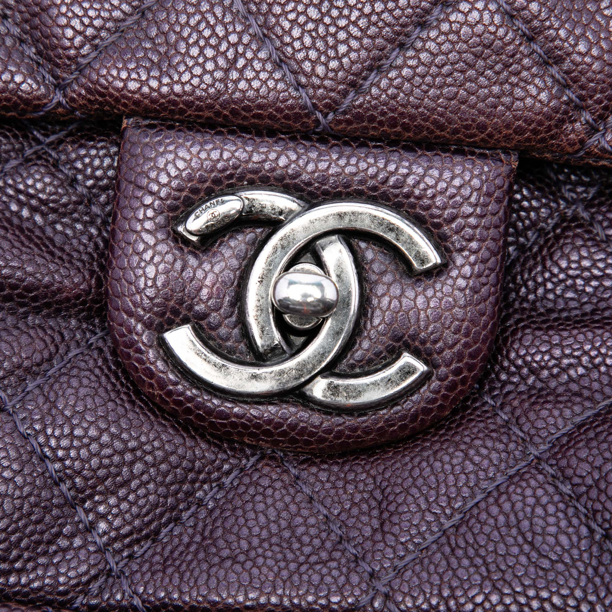 Chanel Jumbo Quilted Iridescent Caviar Easy Flap - image 5