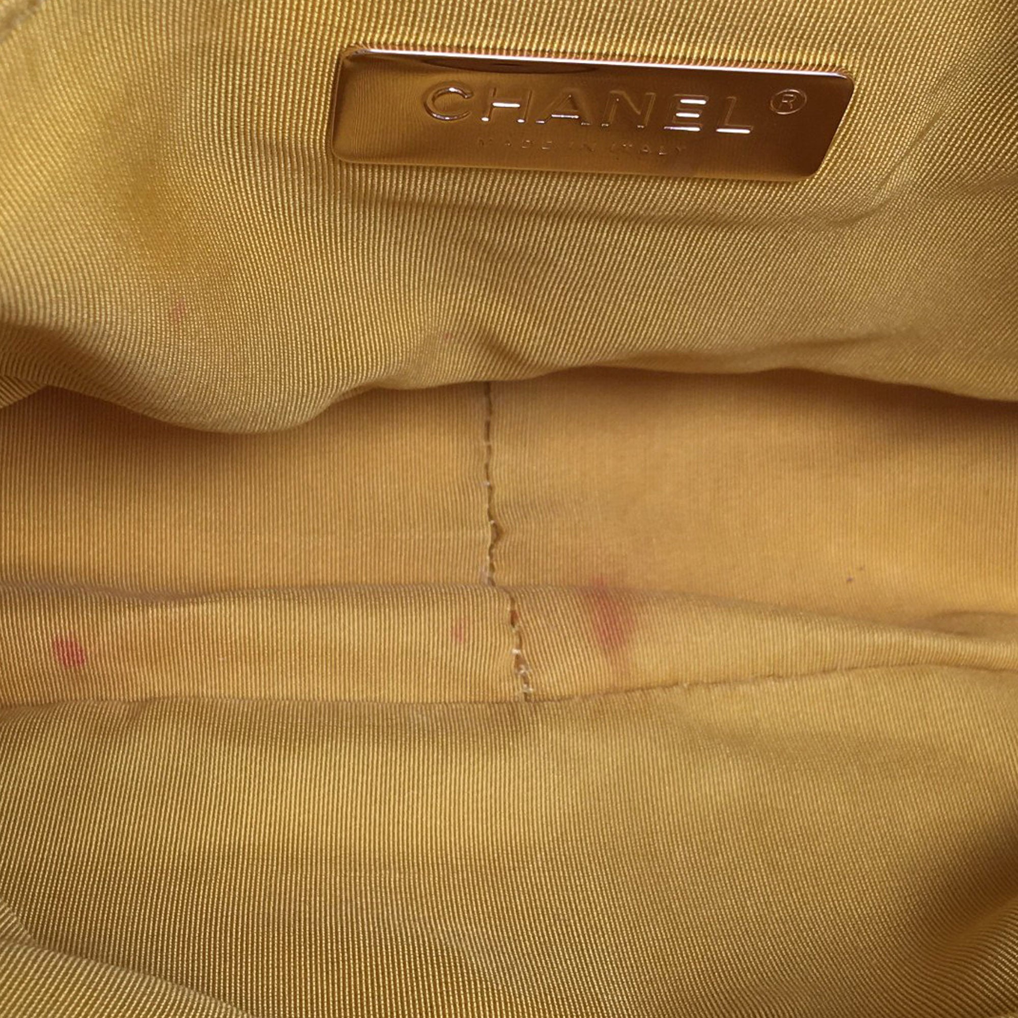 Chanel Medium Canvas 19 Flap - image 5