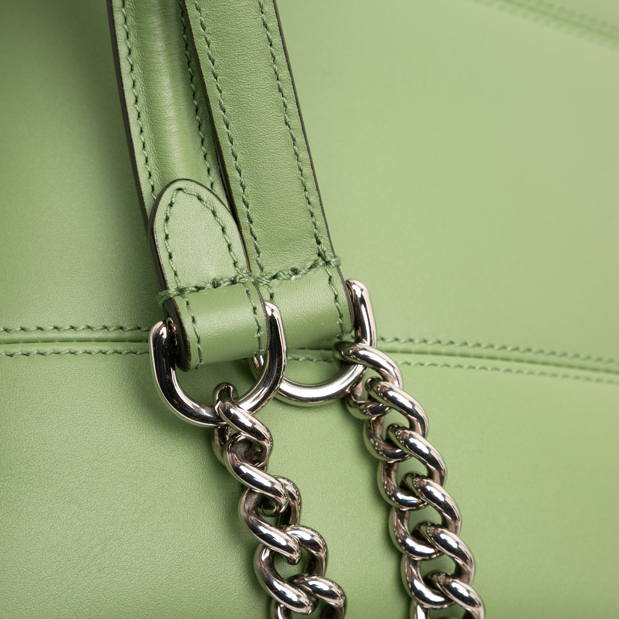 Gucci Small Leather Petite GG Tote - image 9