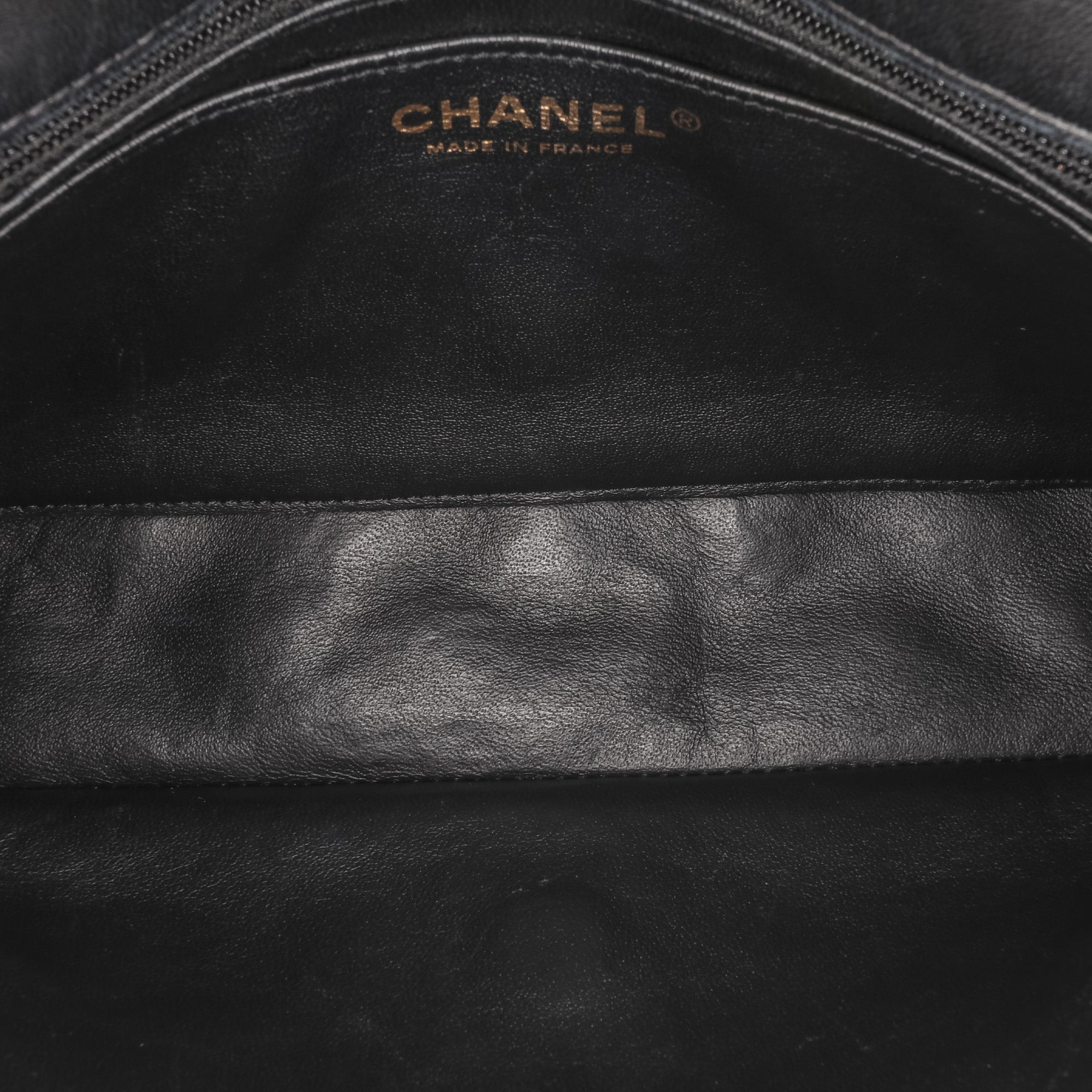 Chanel Medium Classic Lambskin Valentines Heart Charms Single Flap - image 4