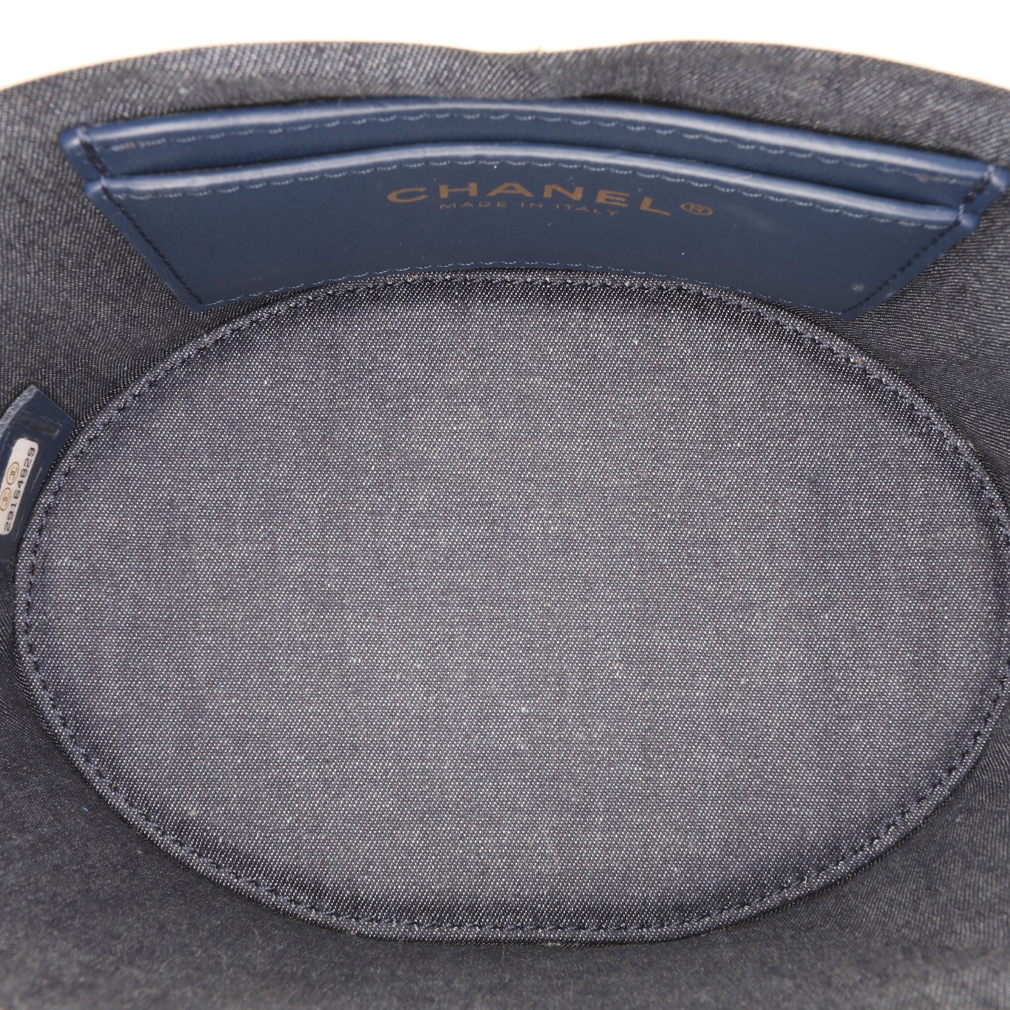 Chanel CC Quilted Lambskin Elegant Chain Vanity Case - image 4