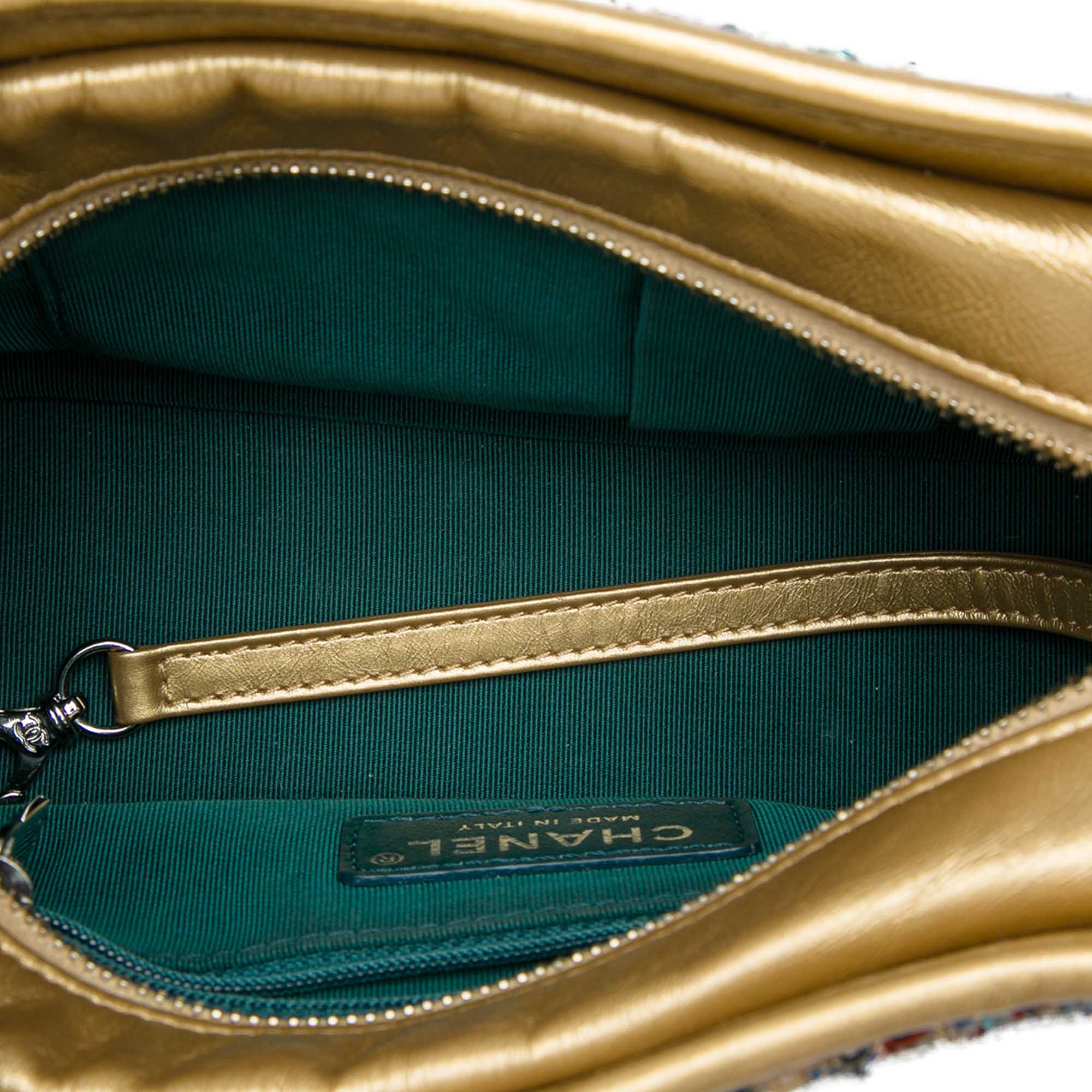 Chanel Small Tweed and Metallic Calfskin Gabrielle Crossbody - image 4