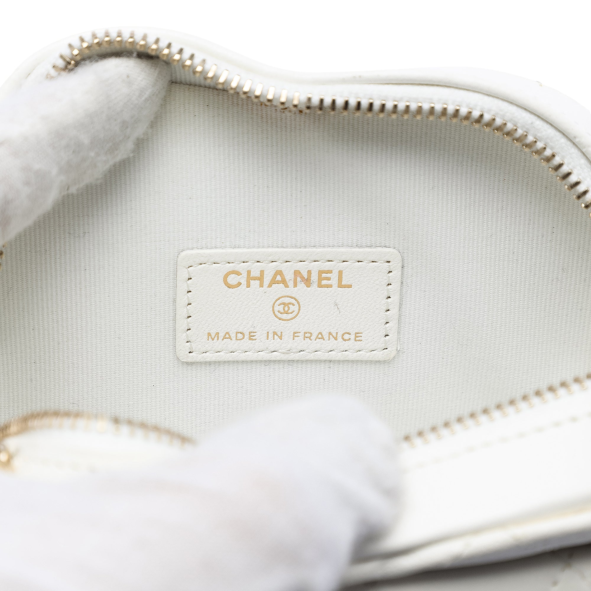 Chanel Mini Lambskin CC in Love Heart Crossbody - image 5