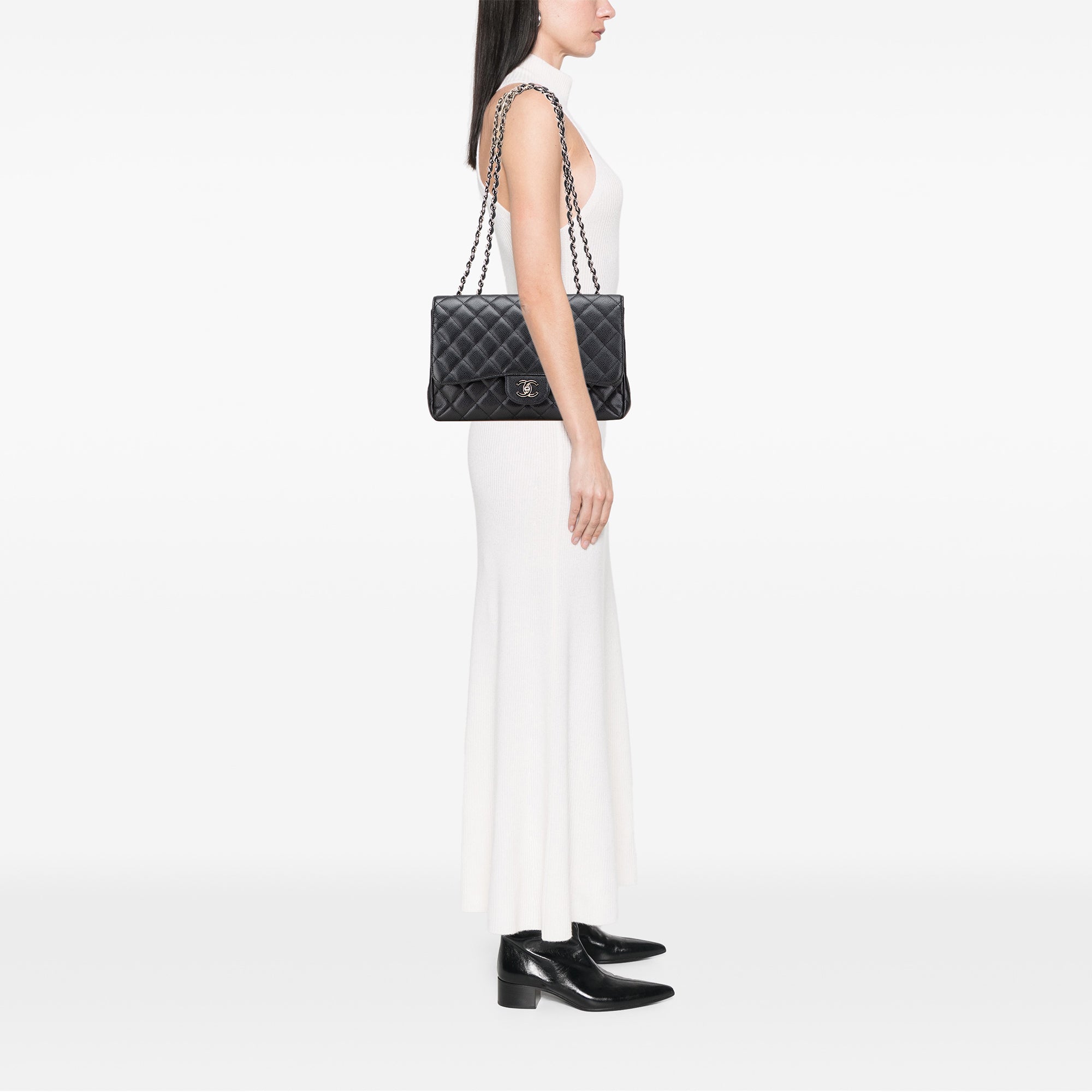 Chanel Jumbo Classic Caviar Double Flap - image 11