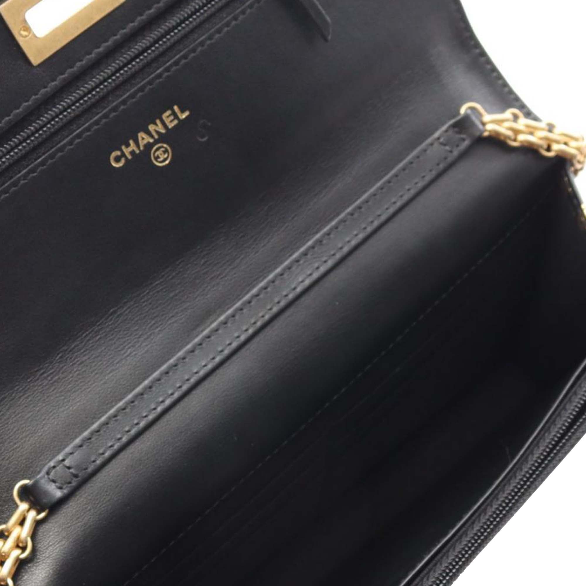 Chanel Calfskin Crocodile Embossed Graffiti Reissue 2.55 Shoulder Bag - image 3