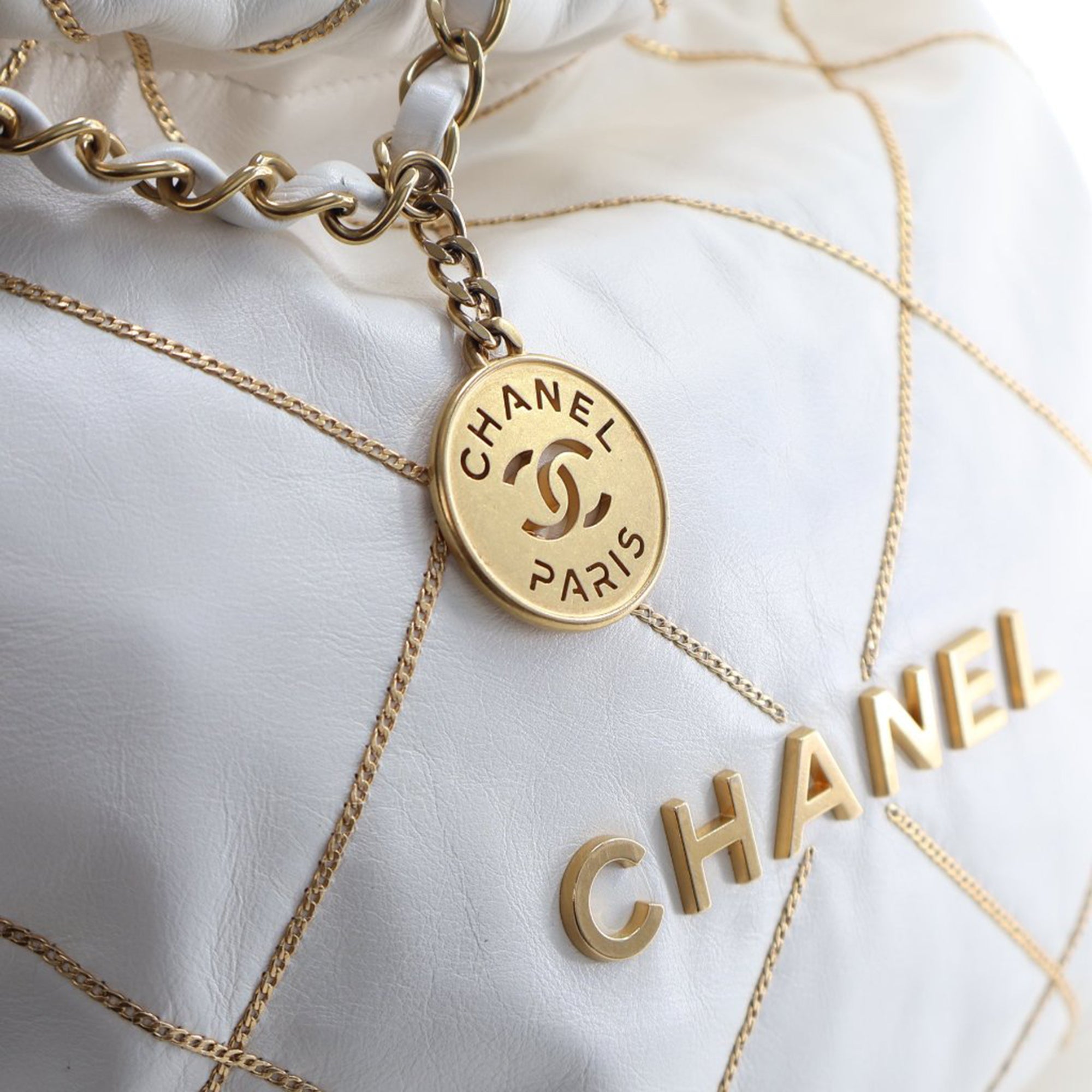 Chanel Small Quilted Shiny Calfskin Chain 22 Handbag - image 10
