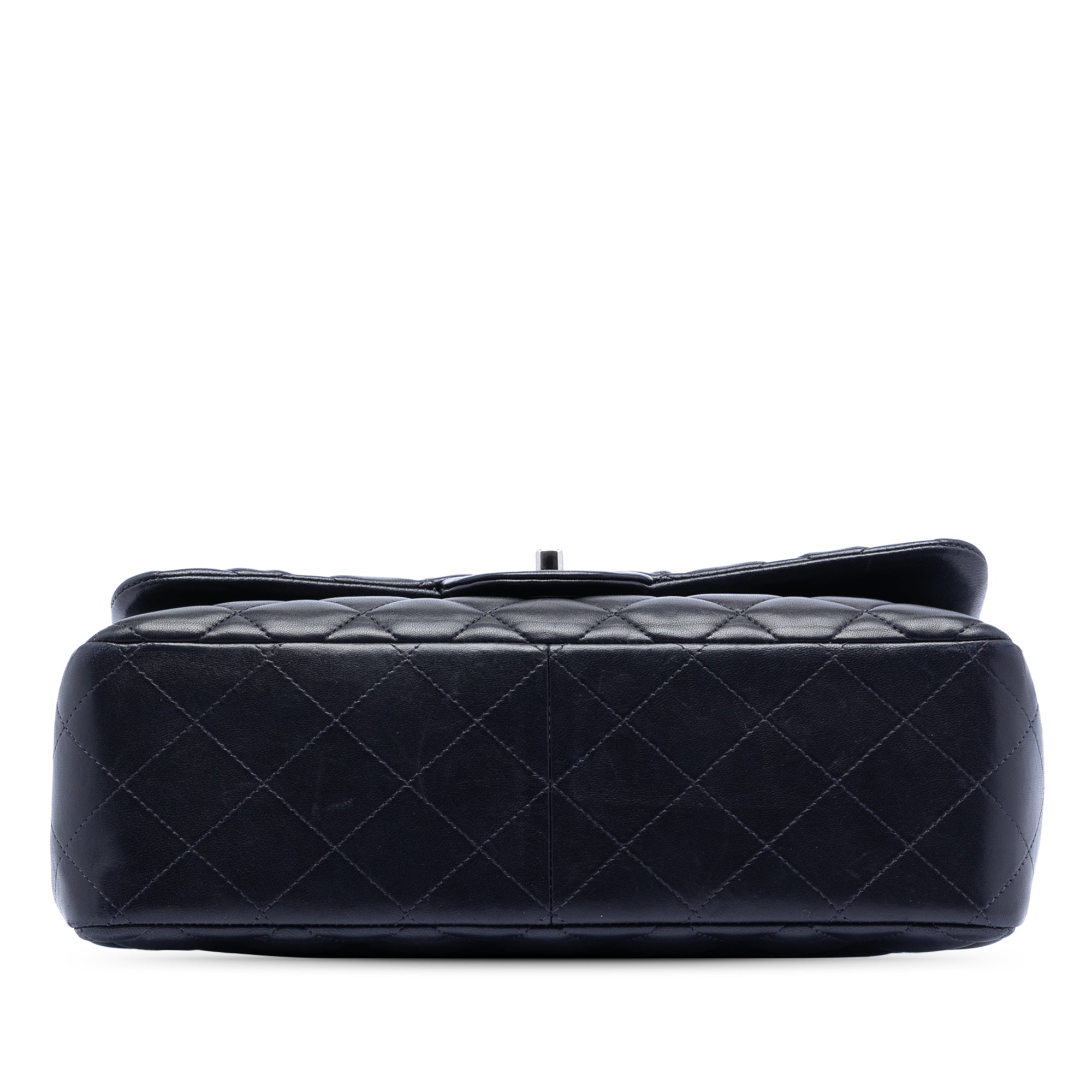 Chanel Jumbo Classic Lambskin Double Flap - image 3