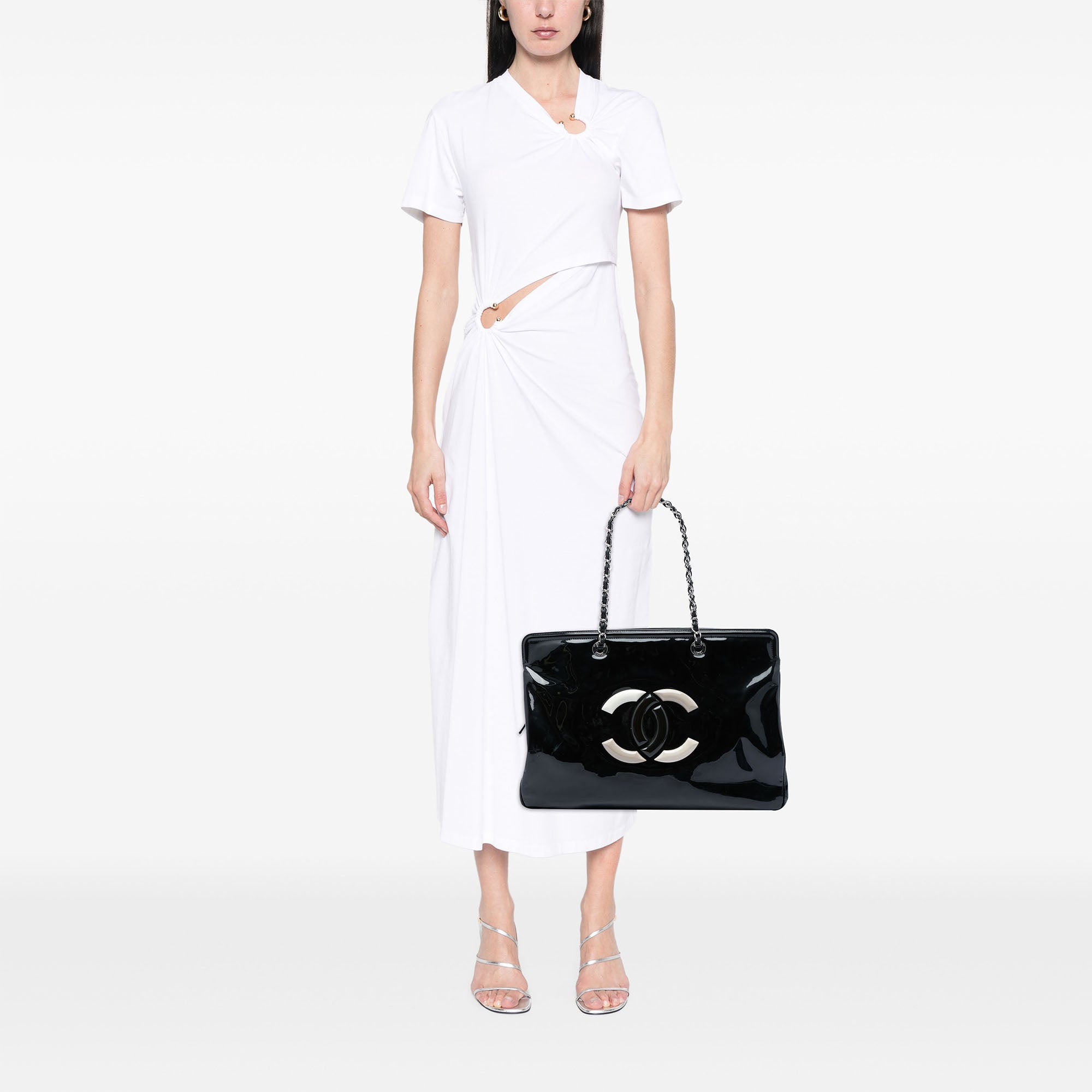 Chanel CC Patent Lipstick Ligne Tote - image 5