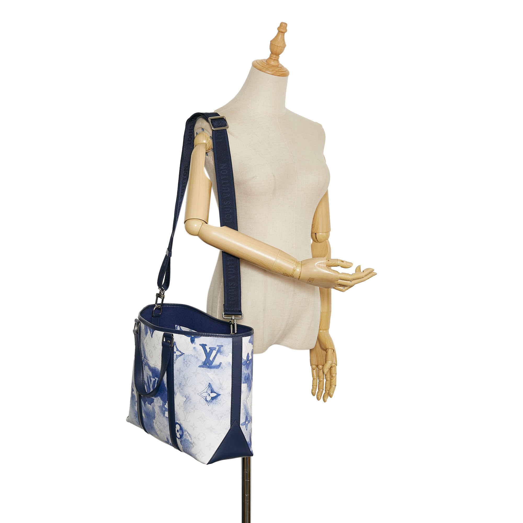 Louis Vuitton Monogram Watercolor Weekend Tote PM - image 15