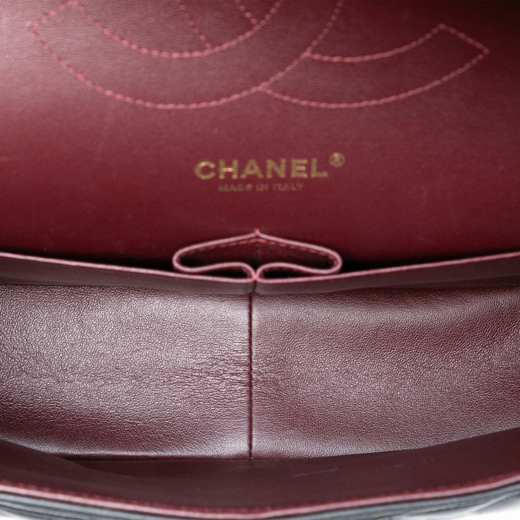 Chanel Jumbo Classic Lambskin Double Flap - image 4