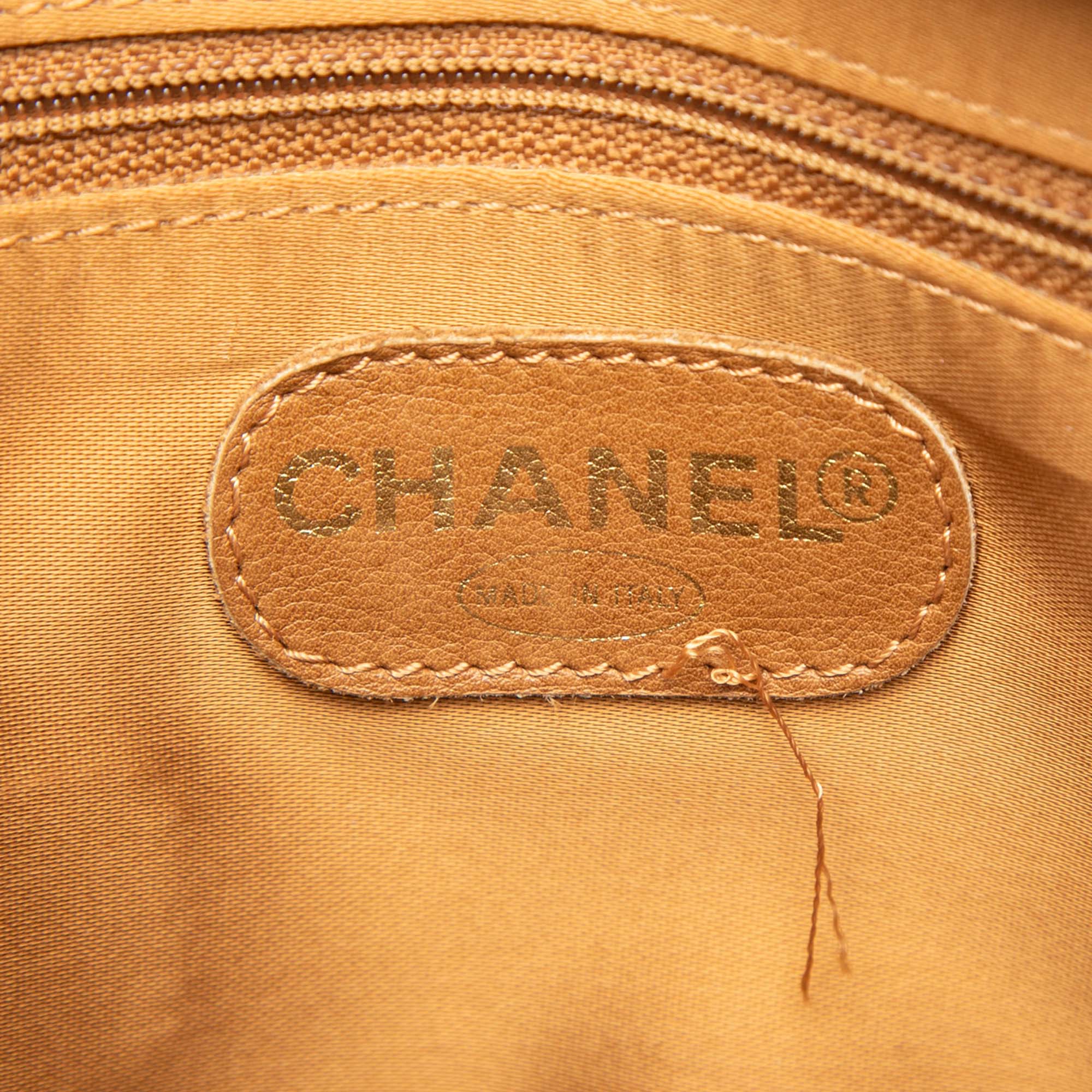 Chanel CC Caviar Chain Turn Lock Tote - image 5