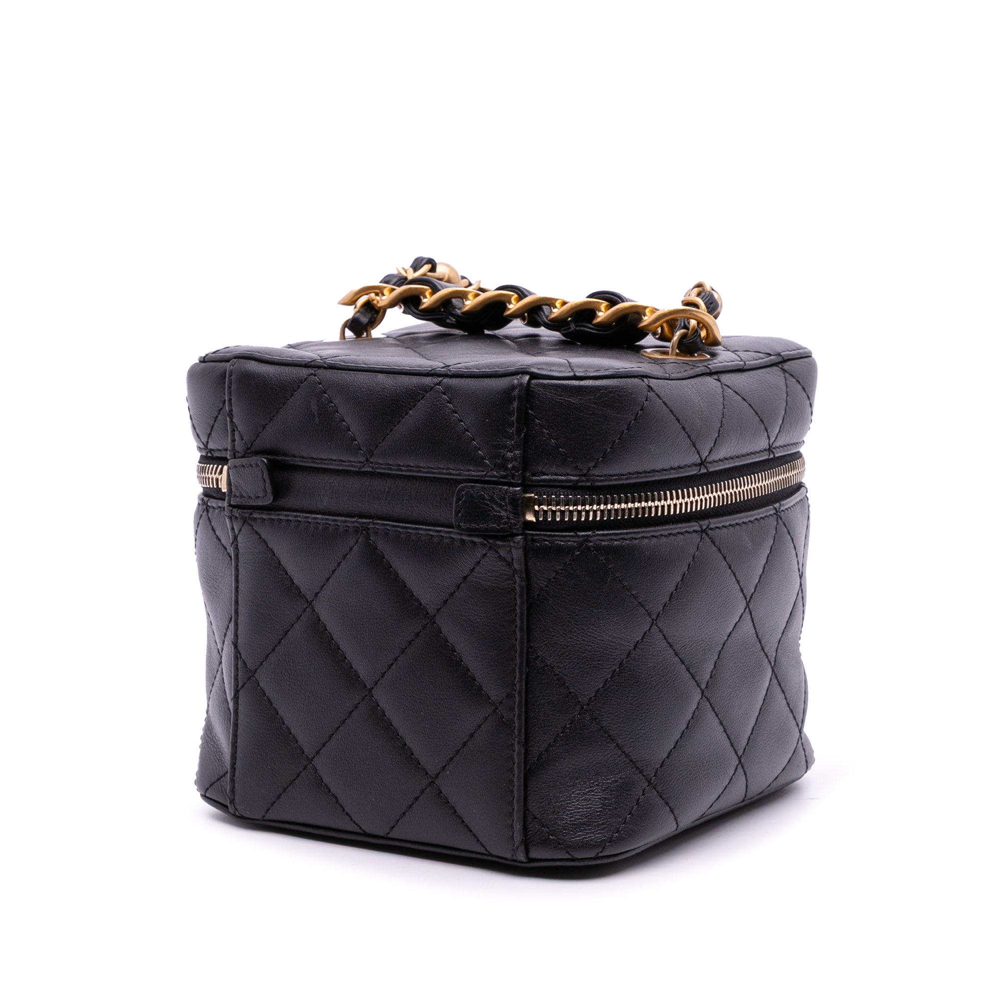Chanel CC Quilted Calfskin Vanity Case with Chain - image 2