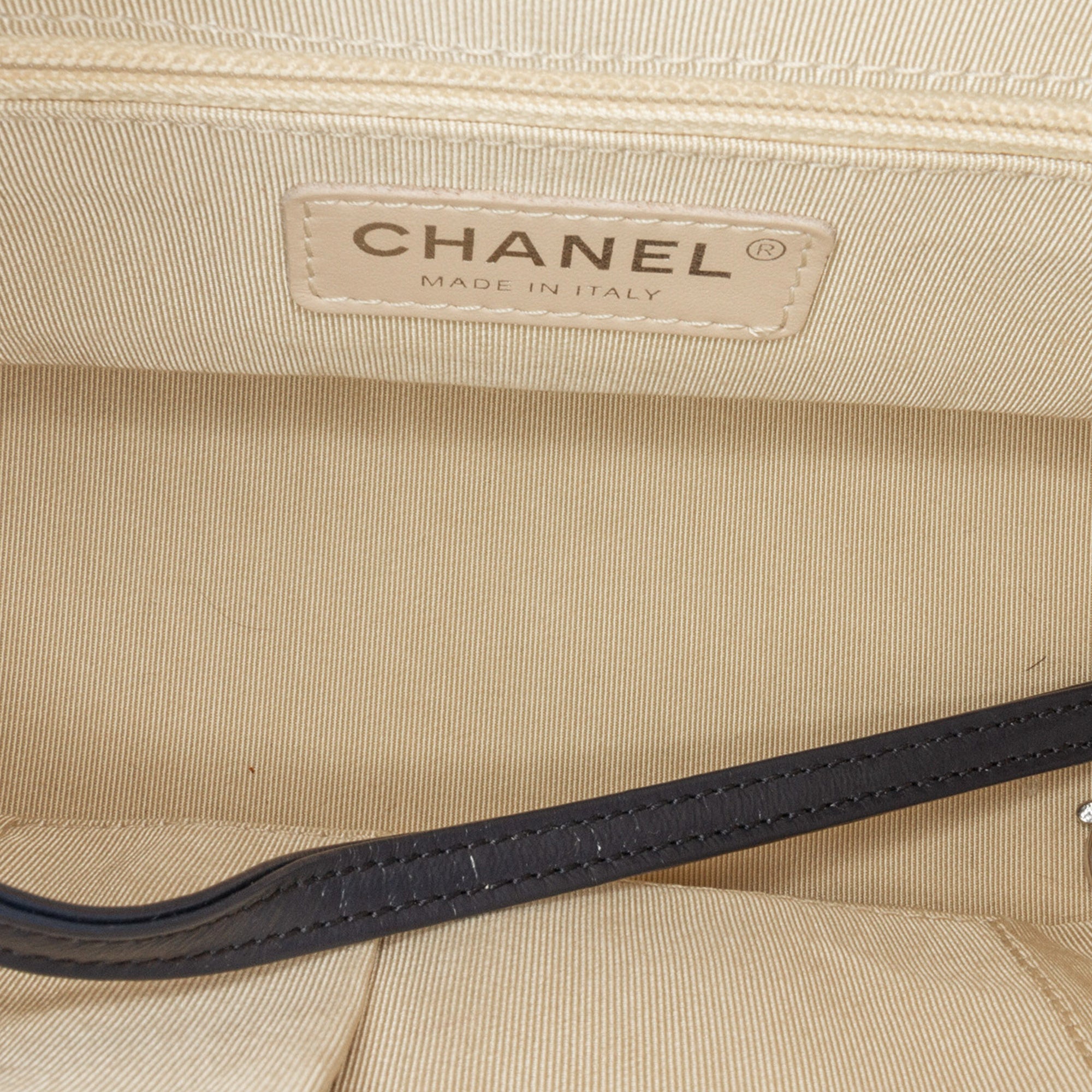 Chanel Small Rattan Gabrielle Crossbody - image 6