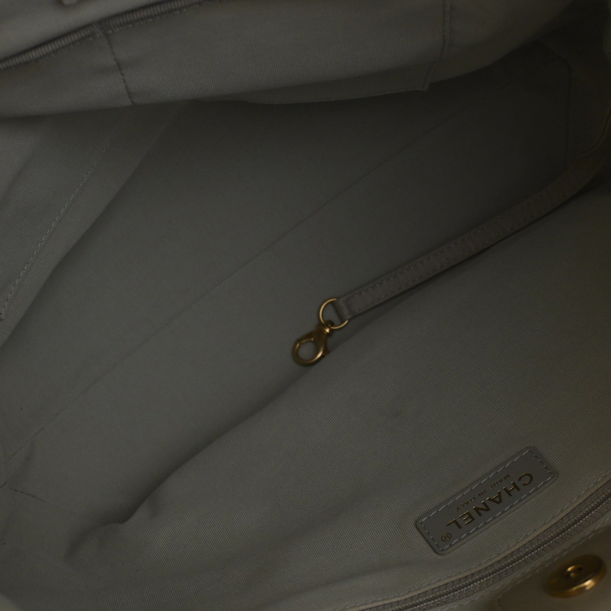 Chanel Nylon Grosgrain Quilted Shopping Bag - image 4