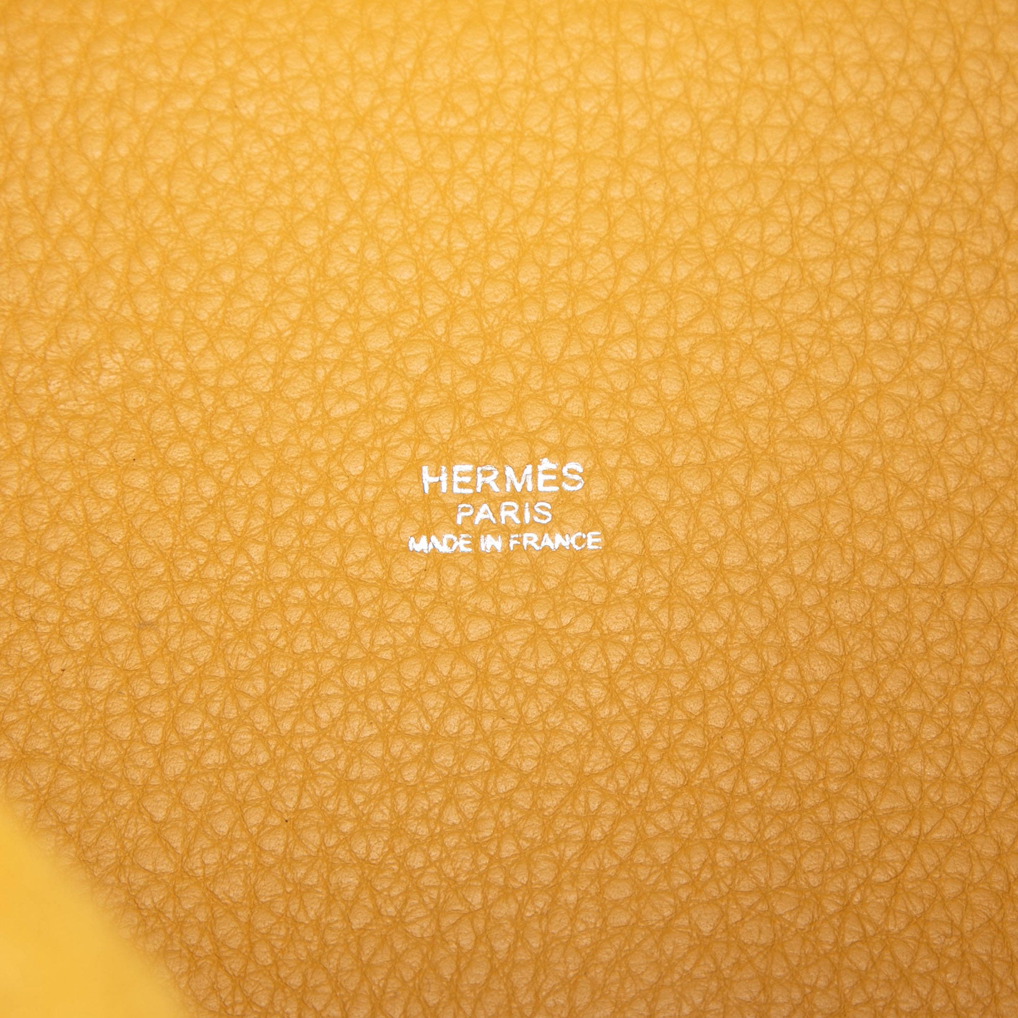 Hermès Clemence Picotin 18 - image 5