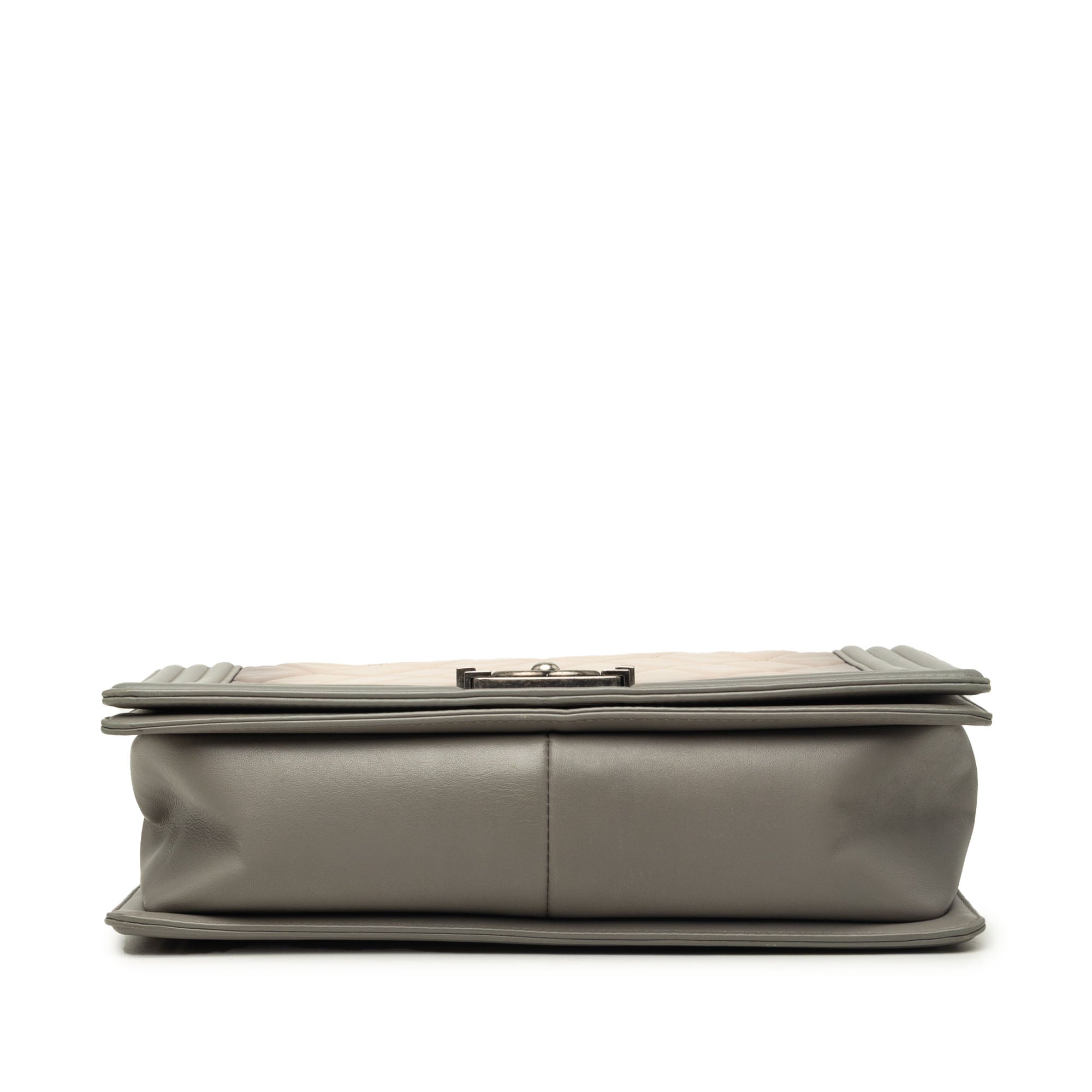 Chanel Medium Quilted Calfskin Ombre Boy Flap - image 3