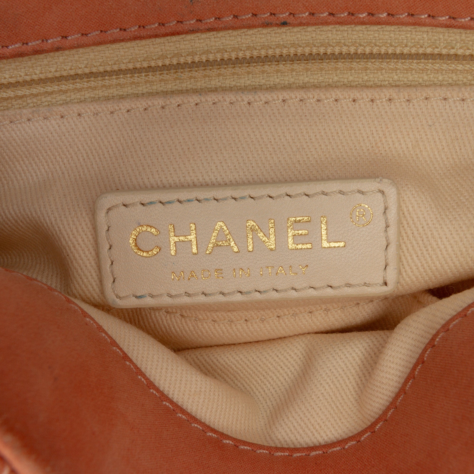 Chanel Small Aged Calfskin Chic Quilt Flap - image 5