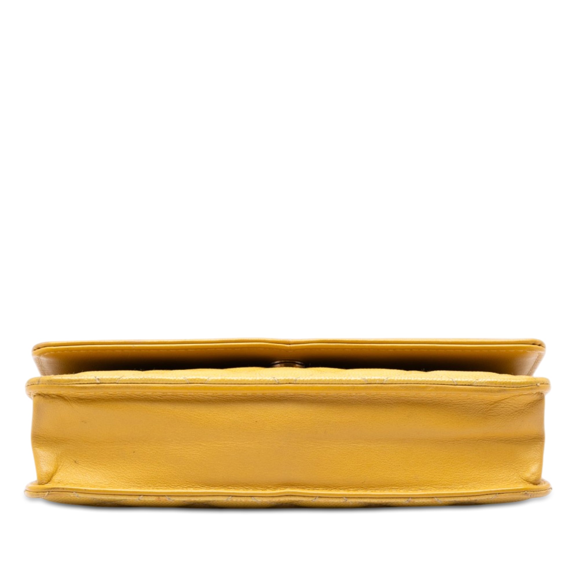 Chanel Caviar CC Filigree Wallet On Chain - image 3