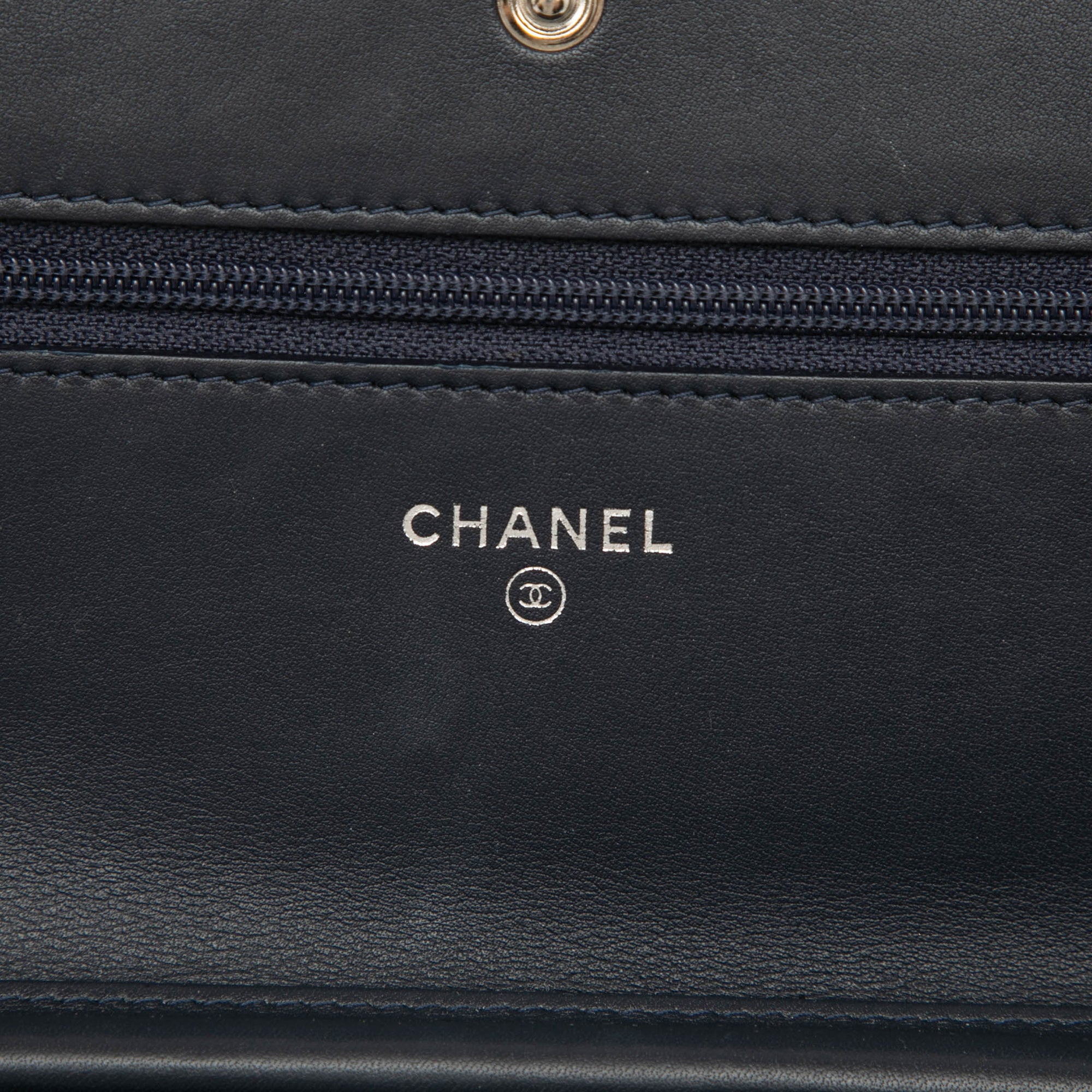 Chanel Chevron Lambskin Boy Wallet on Chain - image 5