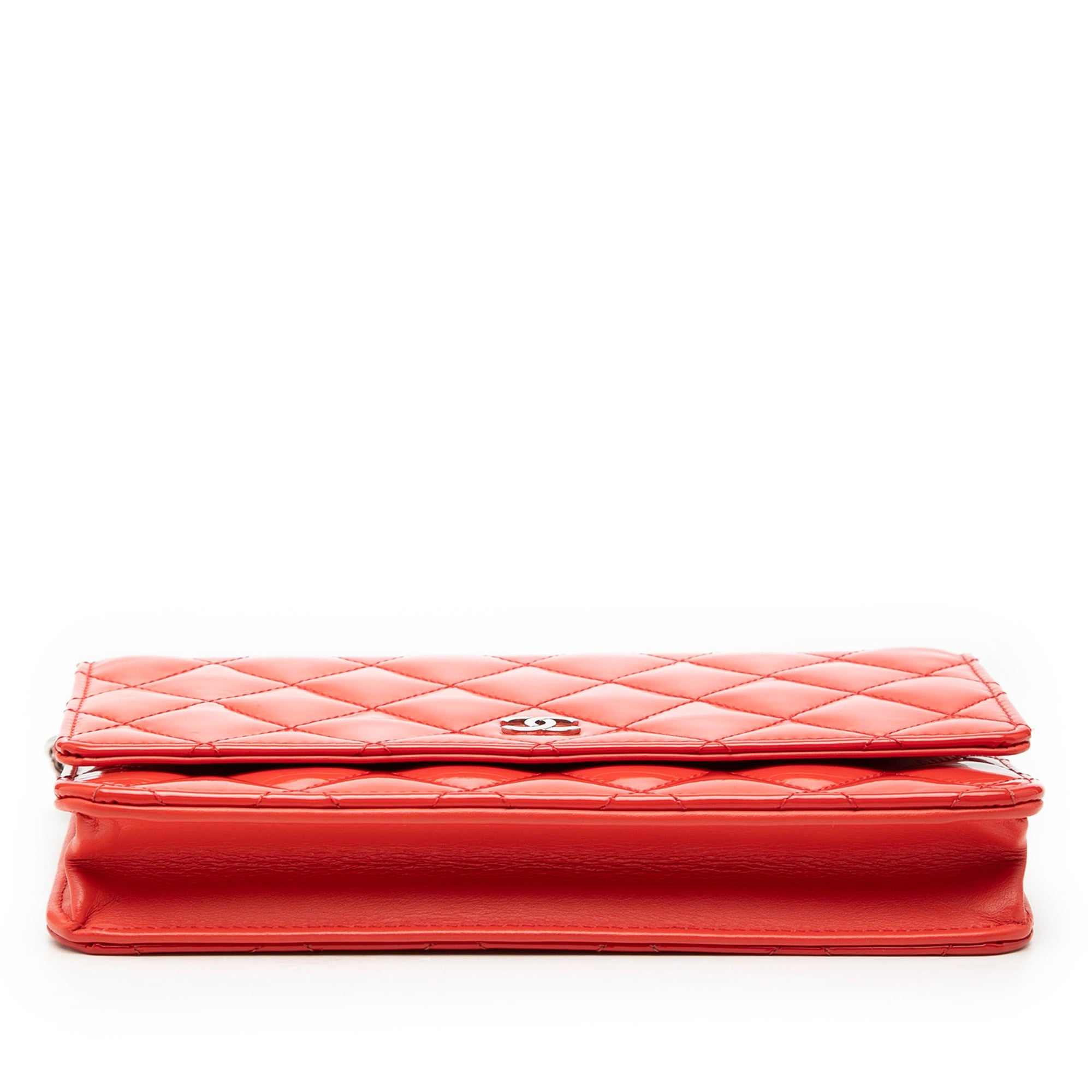 Chanel CC Patent Wallet on Chain - image 3