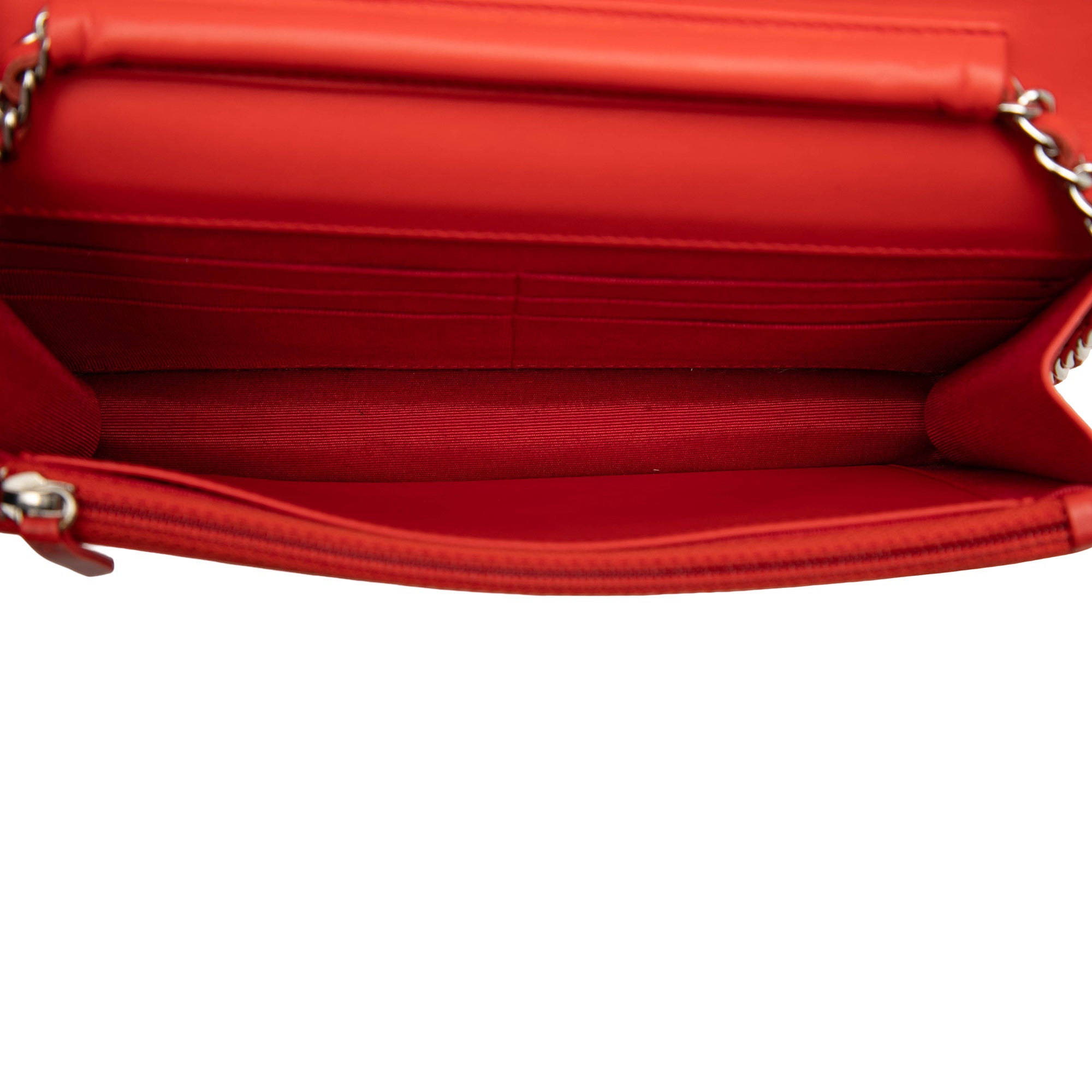Chanel CC Patent Wallet on Chain - image 4