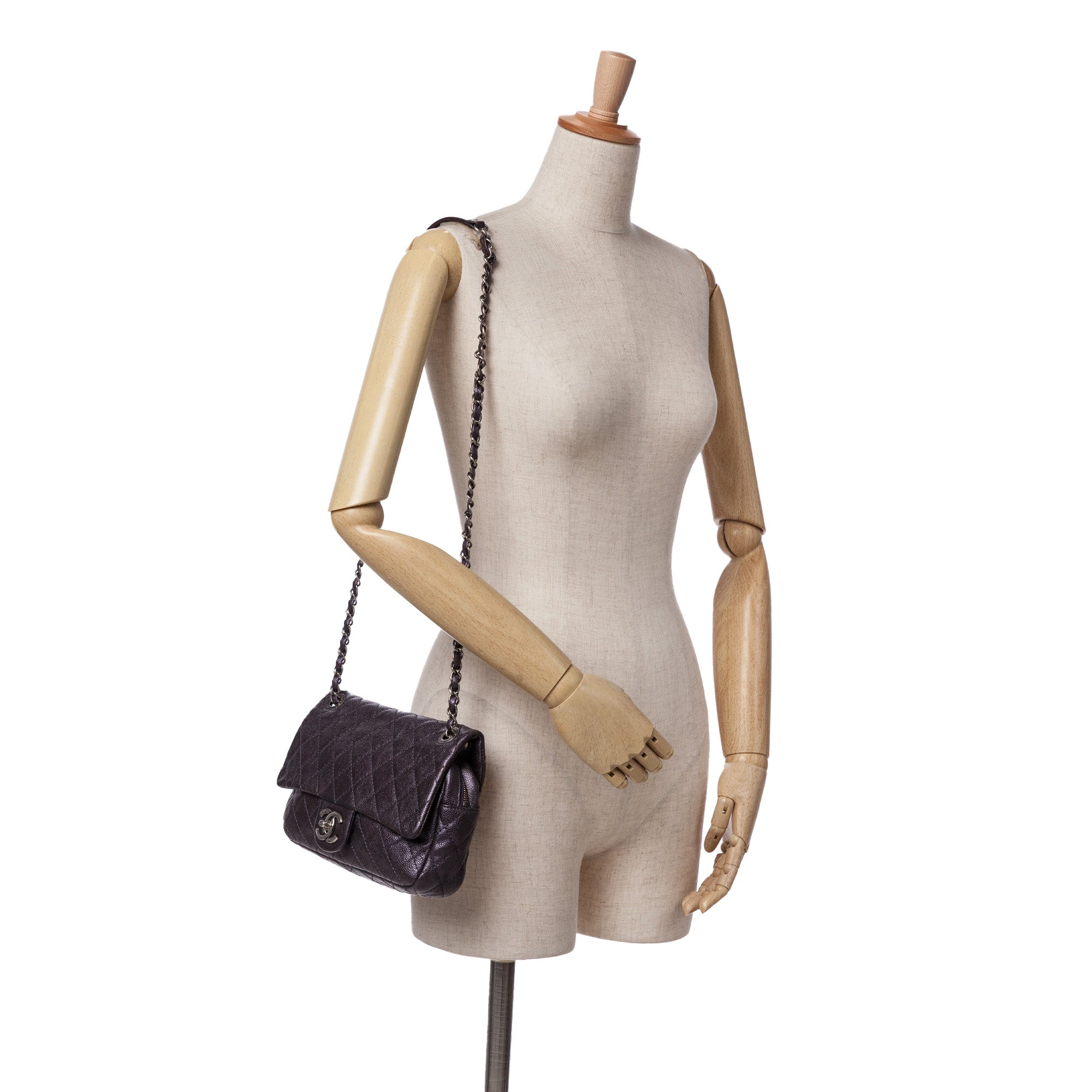 Chanel Jumbo Quilted Caviar Easy Flap - image 10