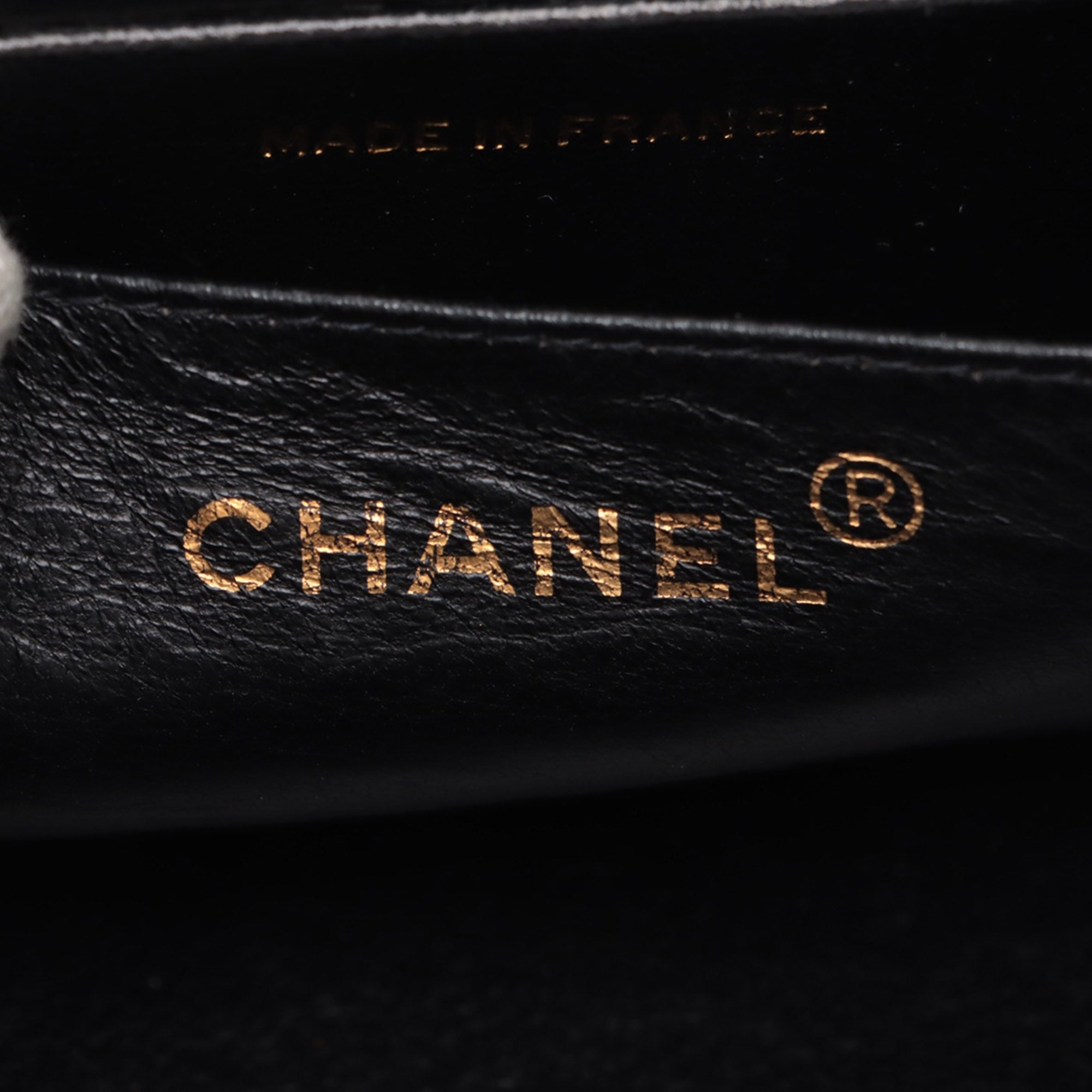 Chanel Quilted Patent Vanity Box - image 4