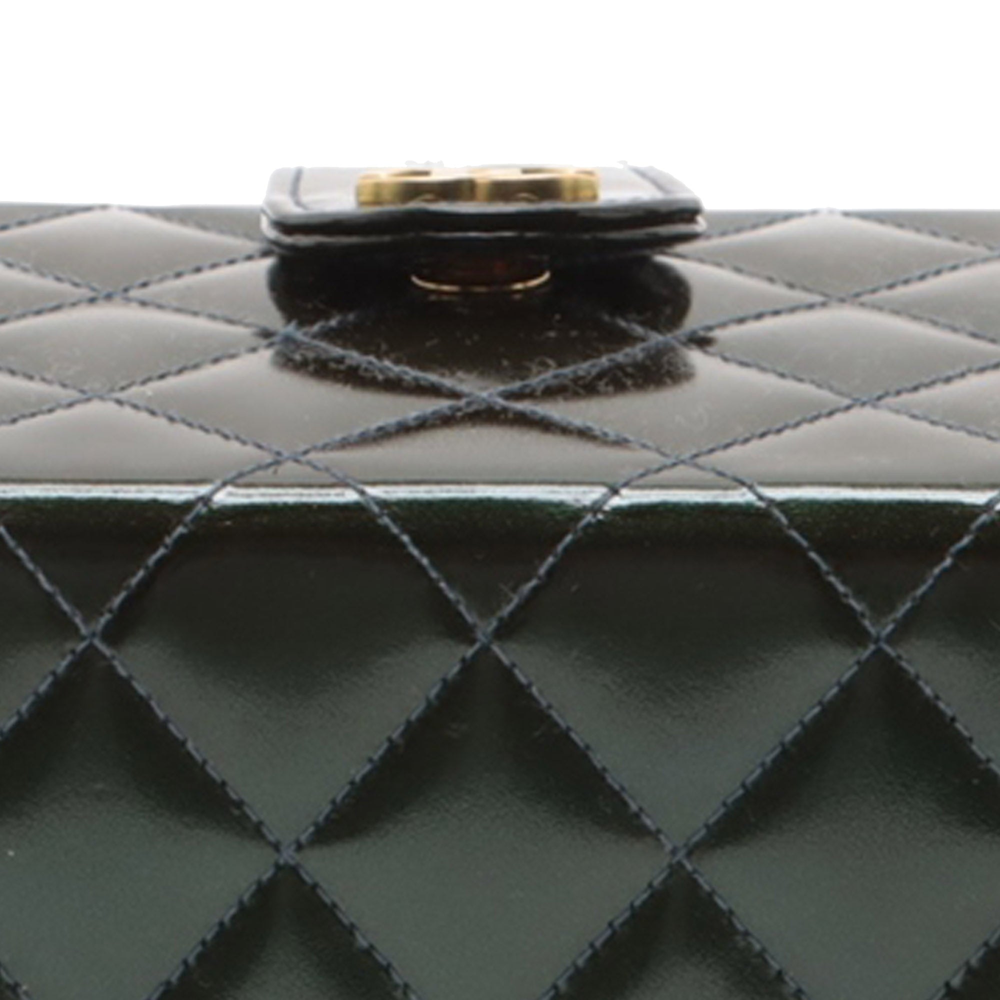 Chanel Quilted Patent Vanity Box - image 9
