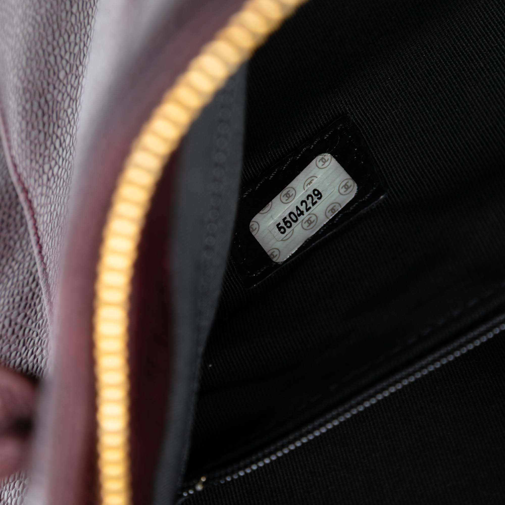 Chanel CC Caviar Tote - image 6