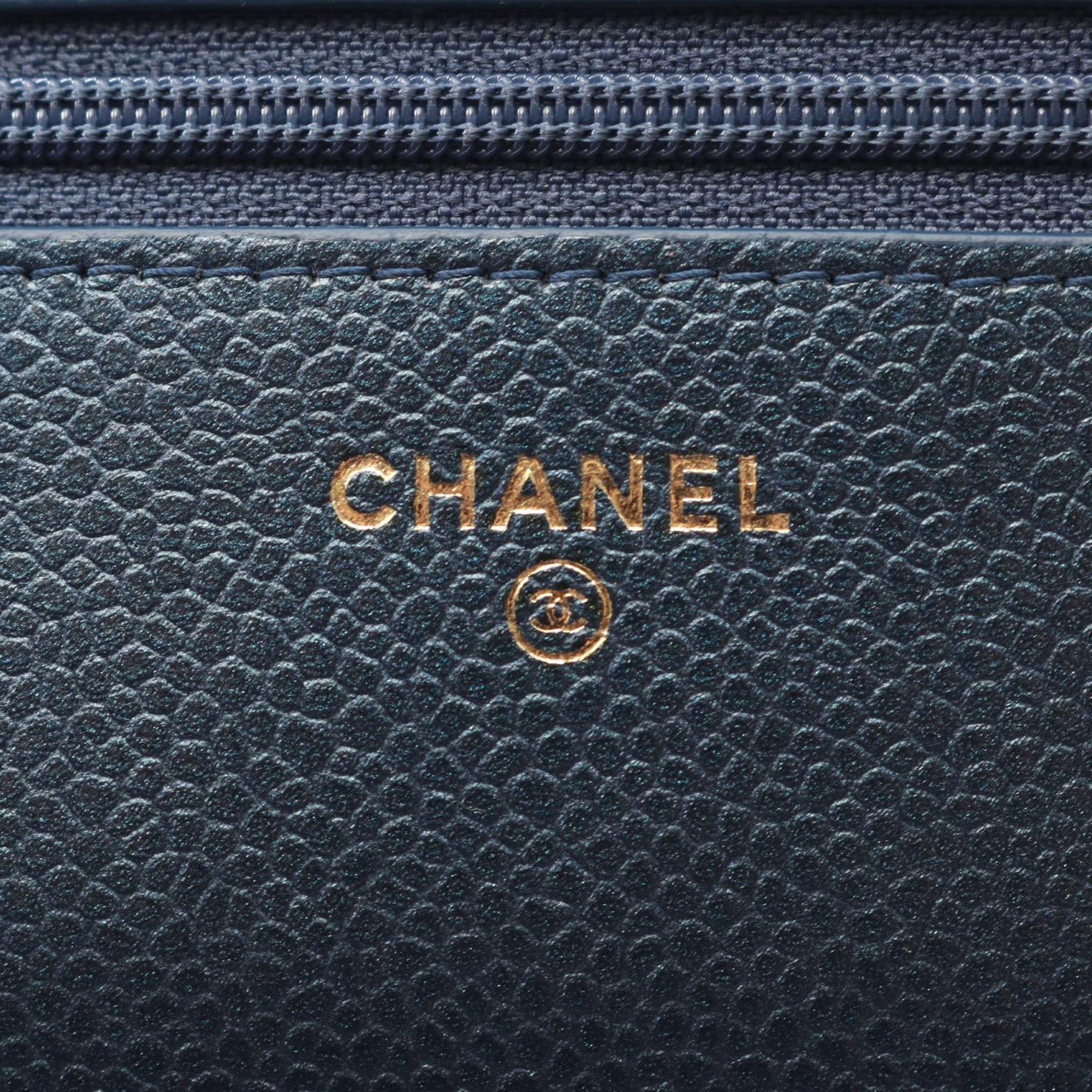 Chanel CC Caviar Golden Class Wallet on Chain - image 4