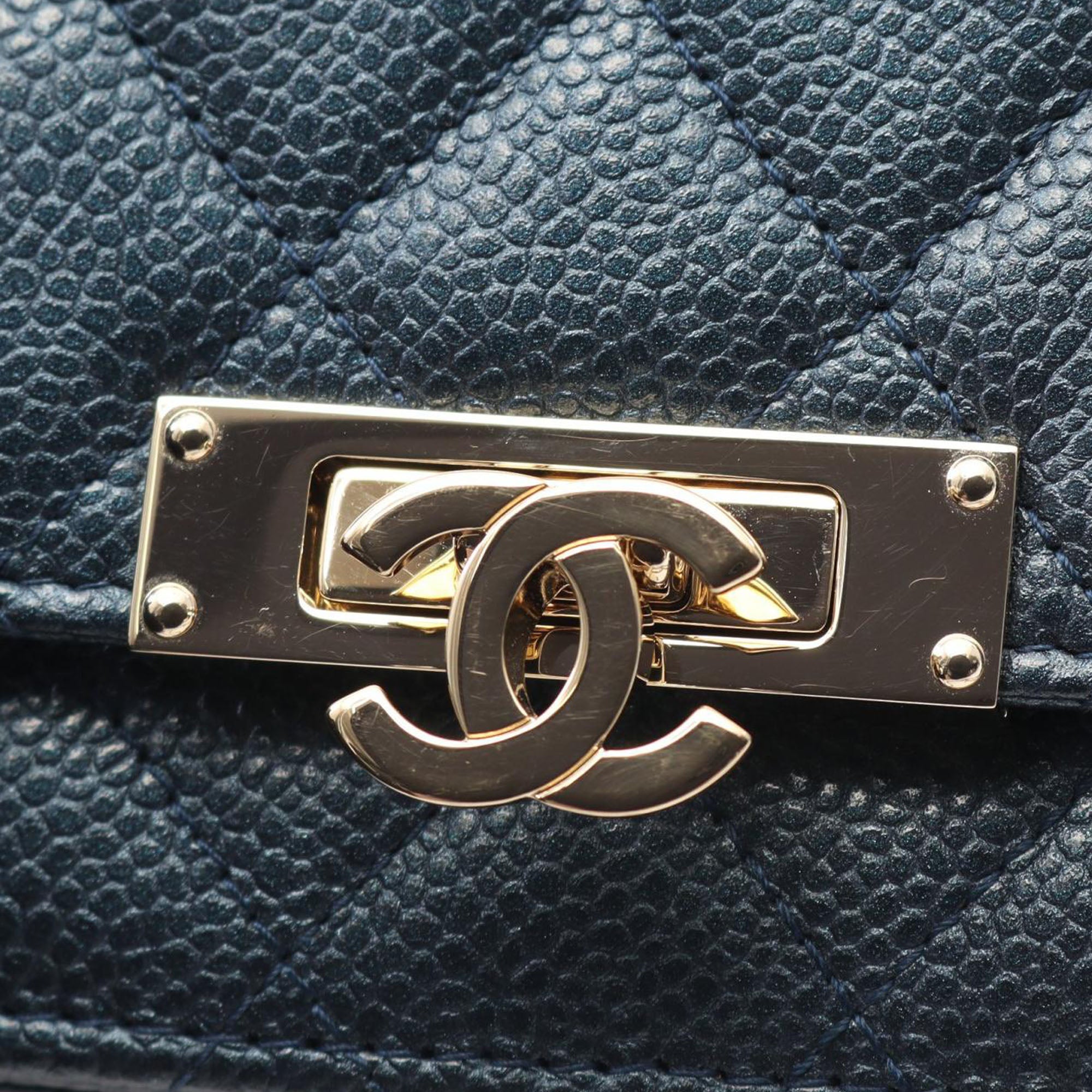 Chanel CC Caviar Golden Class Wallet on Chain - image 6