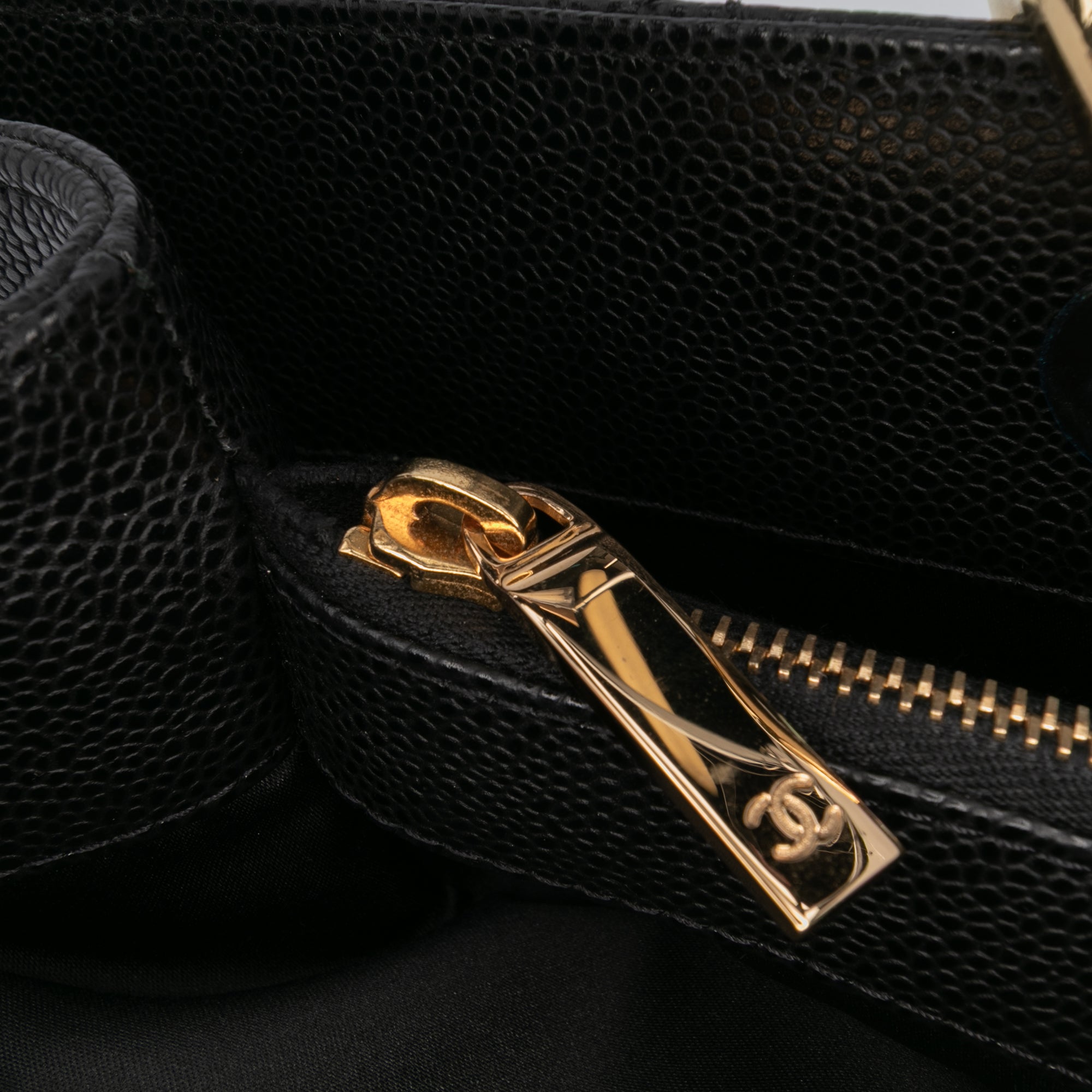 Chanel Caviar Grand Shopping Tote XL - image 6
