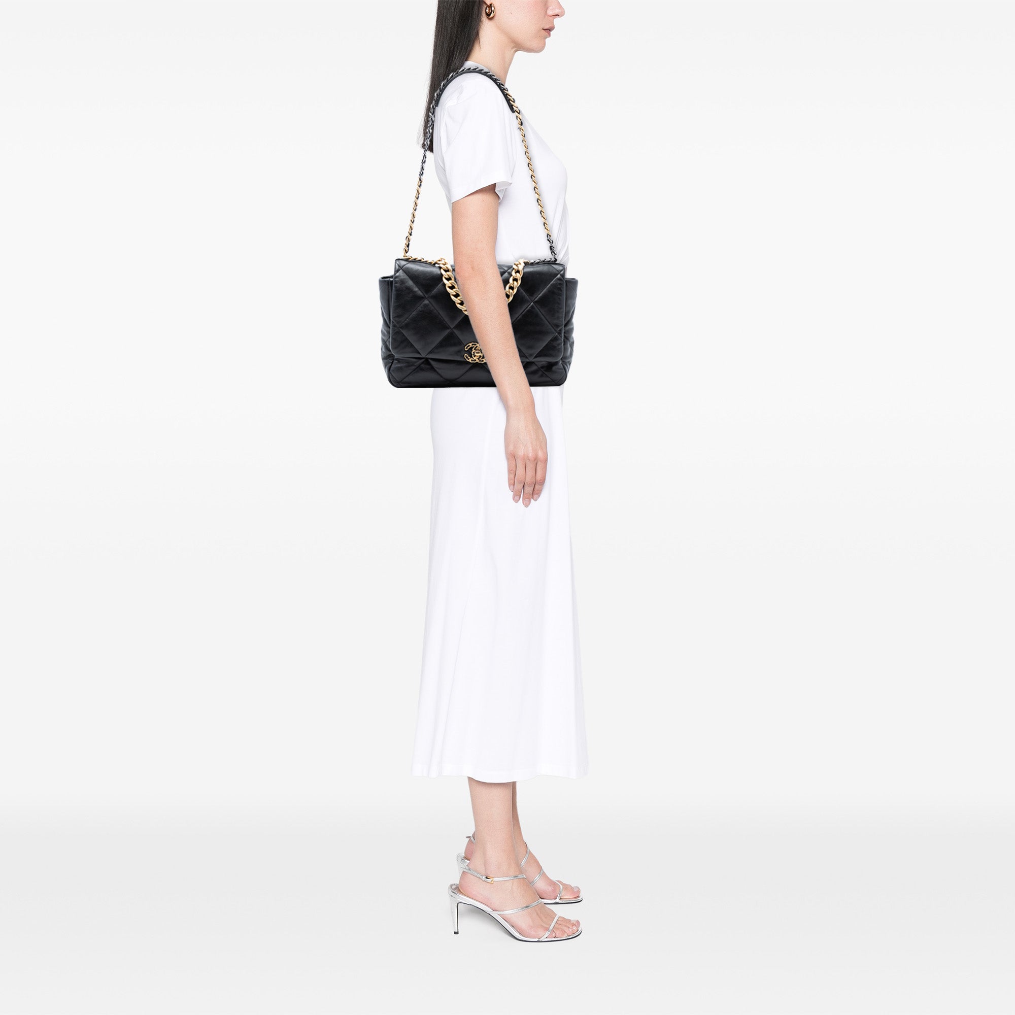 Chanel Maxi Lambskin 19 Flap - image 7