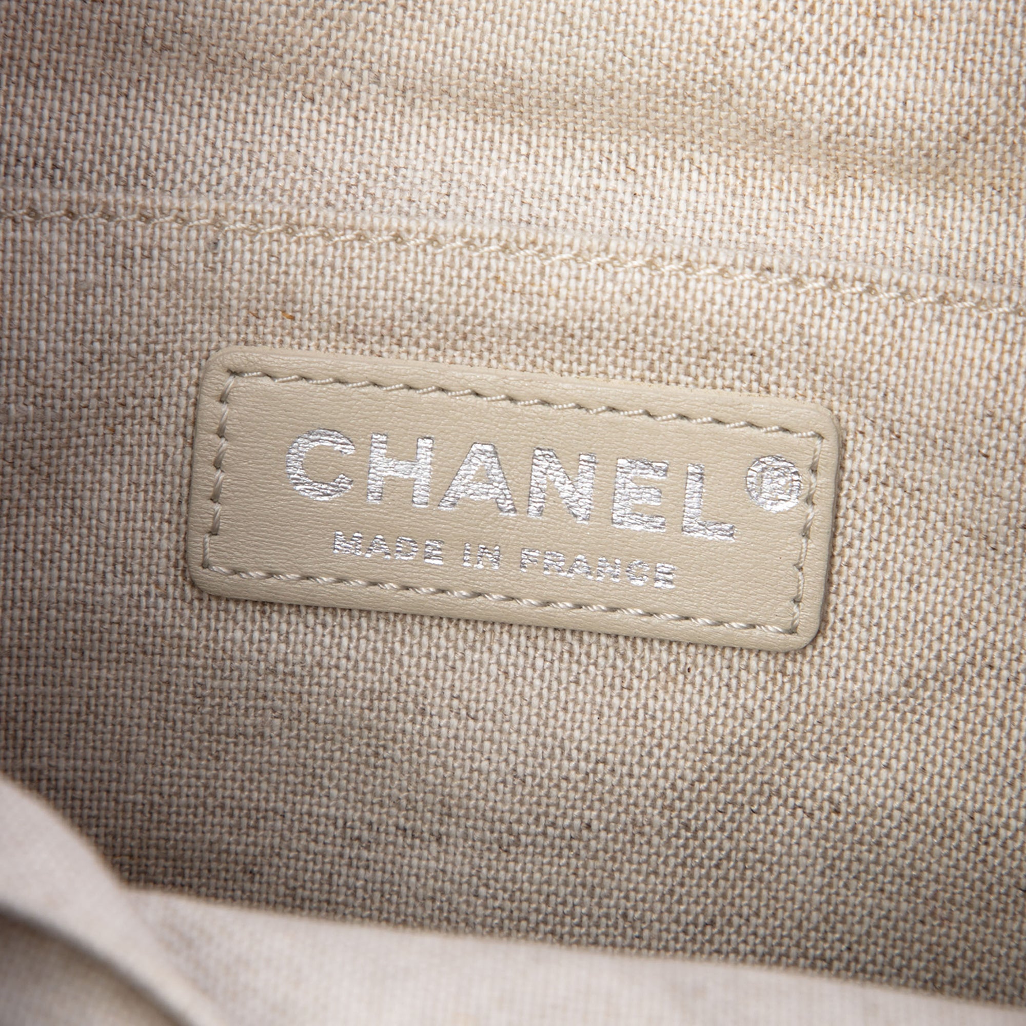 Chanel Small Quilted Calfskin and Tweed Gabrielle Bucket Bag - image 5