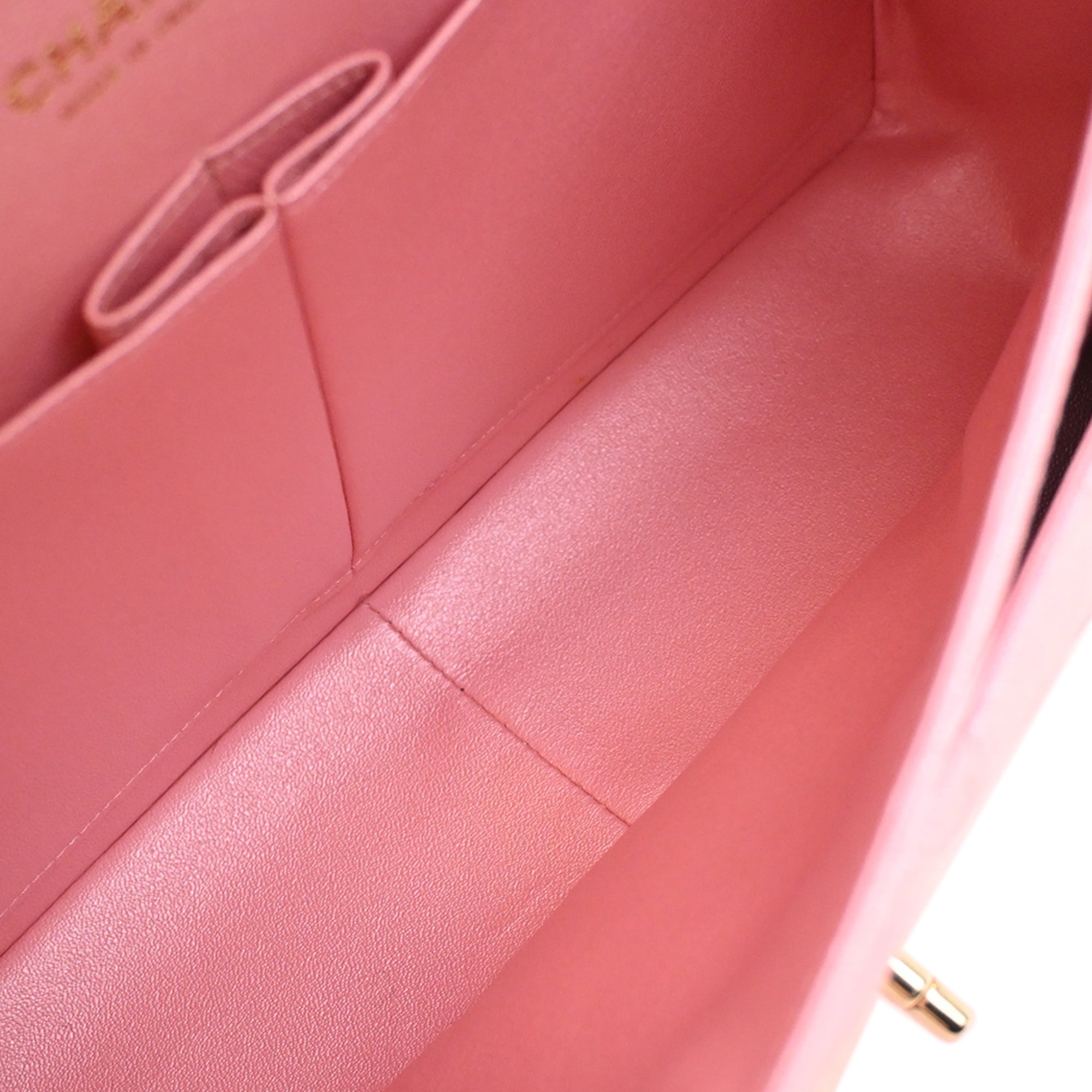 Chanel Jumbo Classic Iridescent Caviar Double Flap - image 8