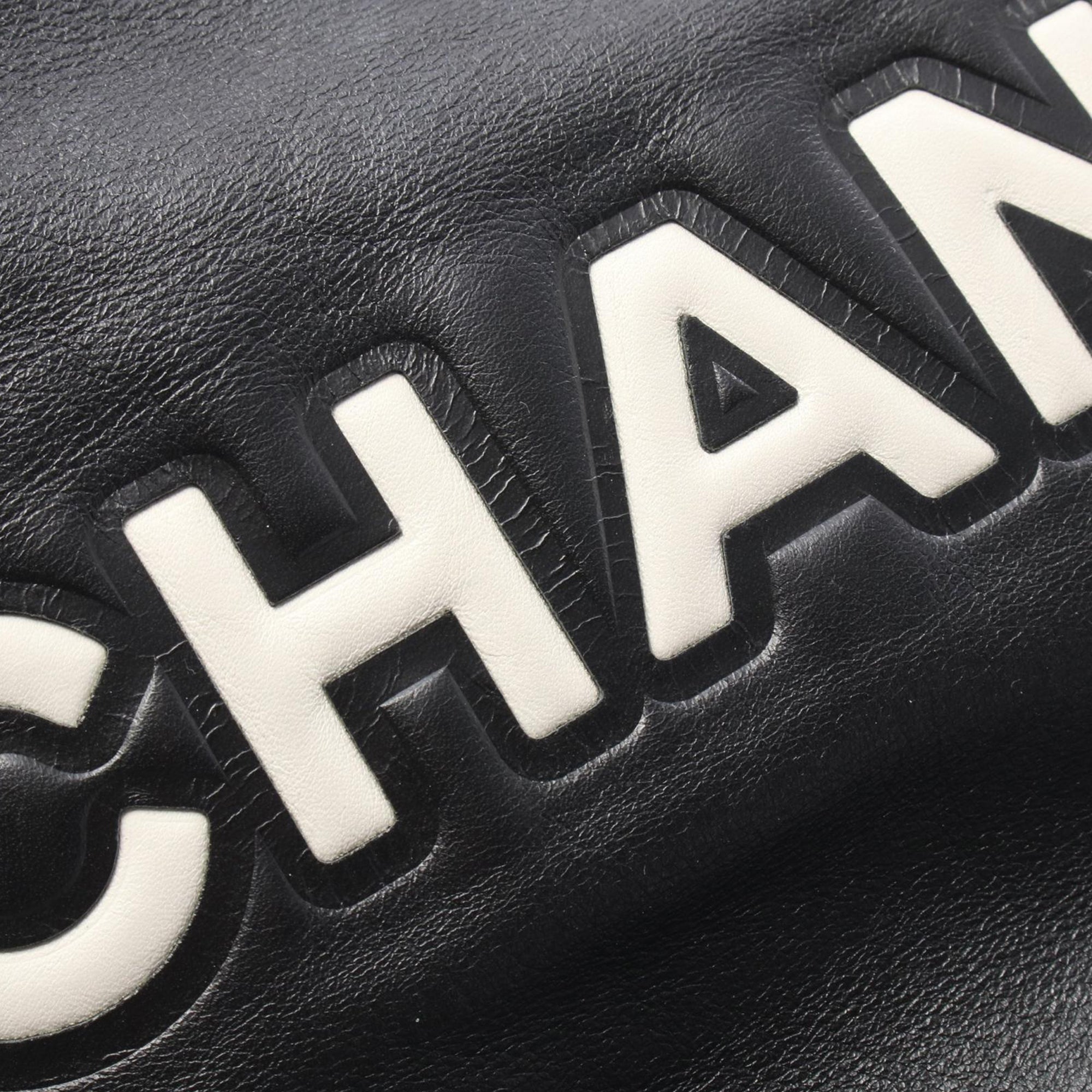 Chanel Lambskin Embossed Camellia Logo Tote - image 6