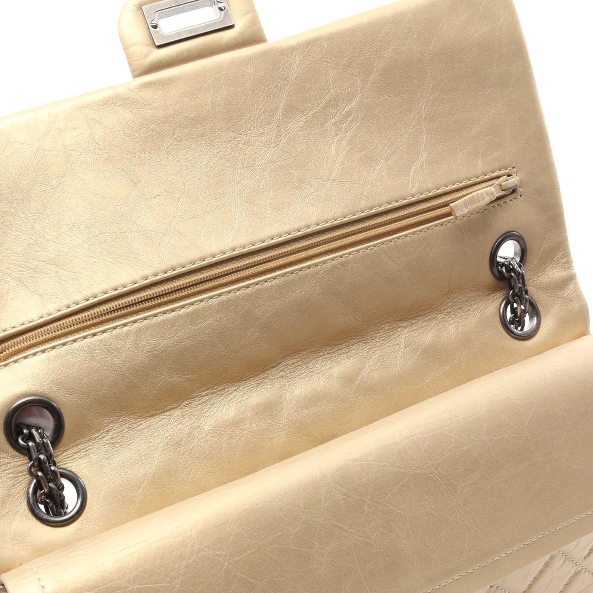Chanel Reissue 2.55 Aged Calfskin Double Flap 226 - image 11