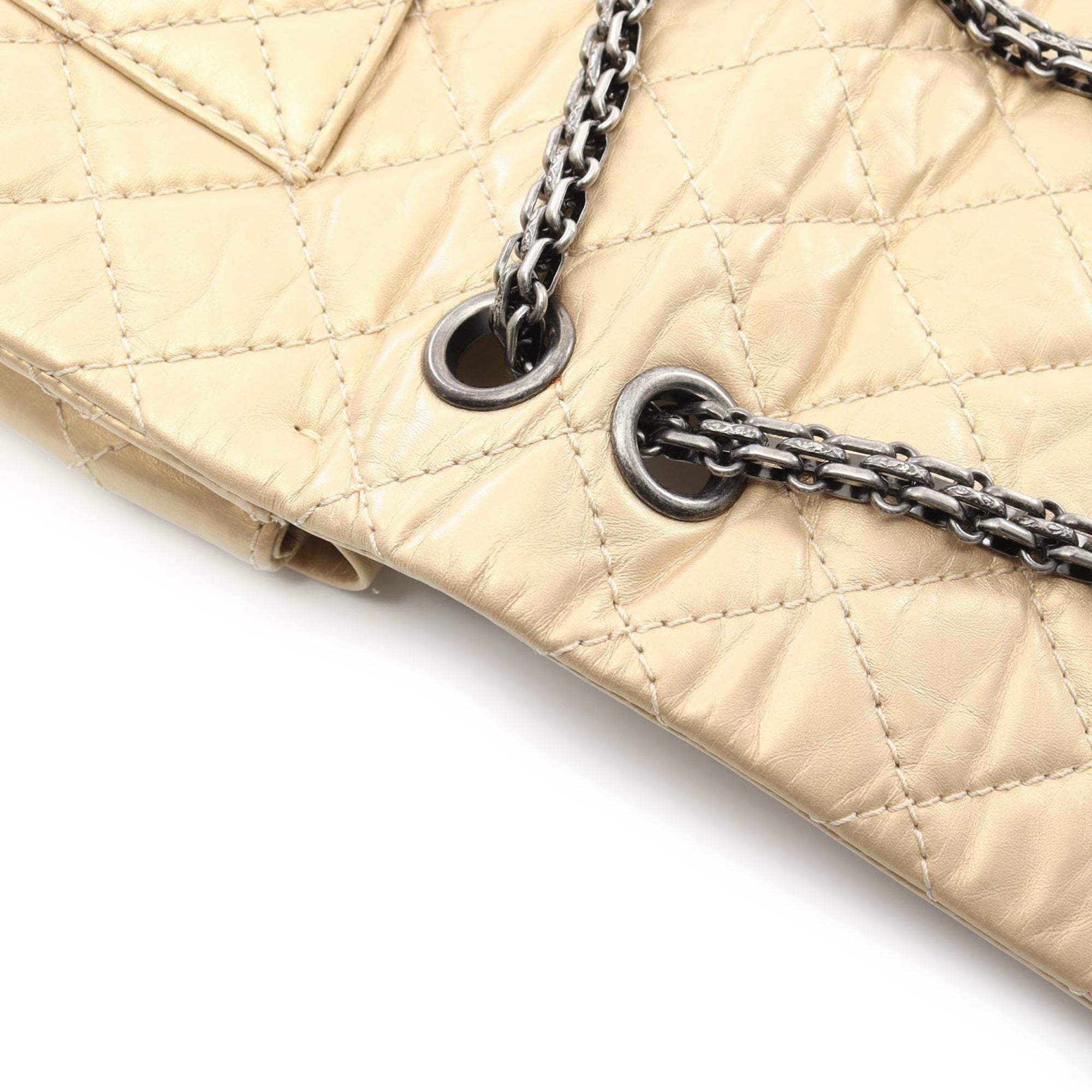 Chanel Reissue 2.55 Aged Calfskin Double Flap 226 - image 7