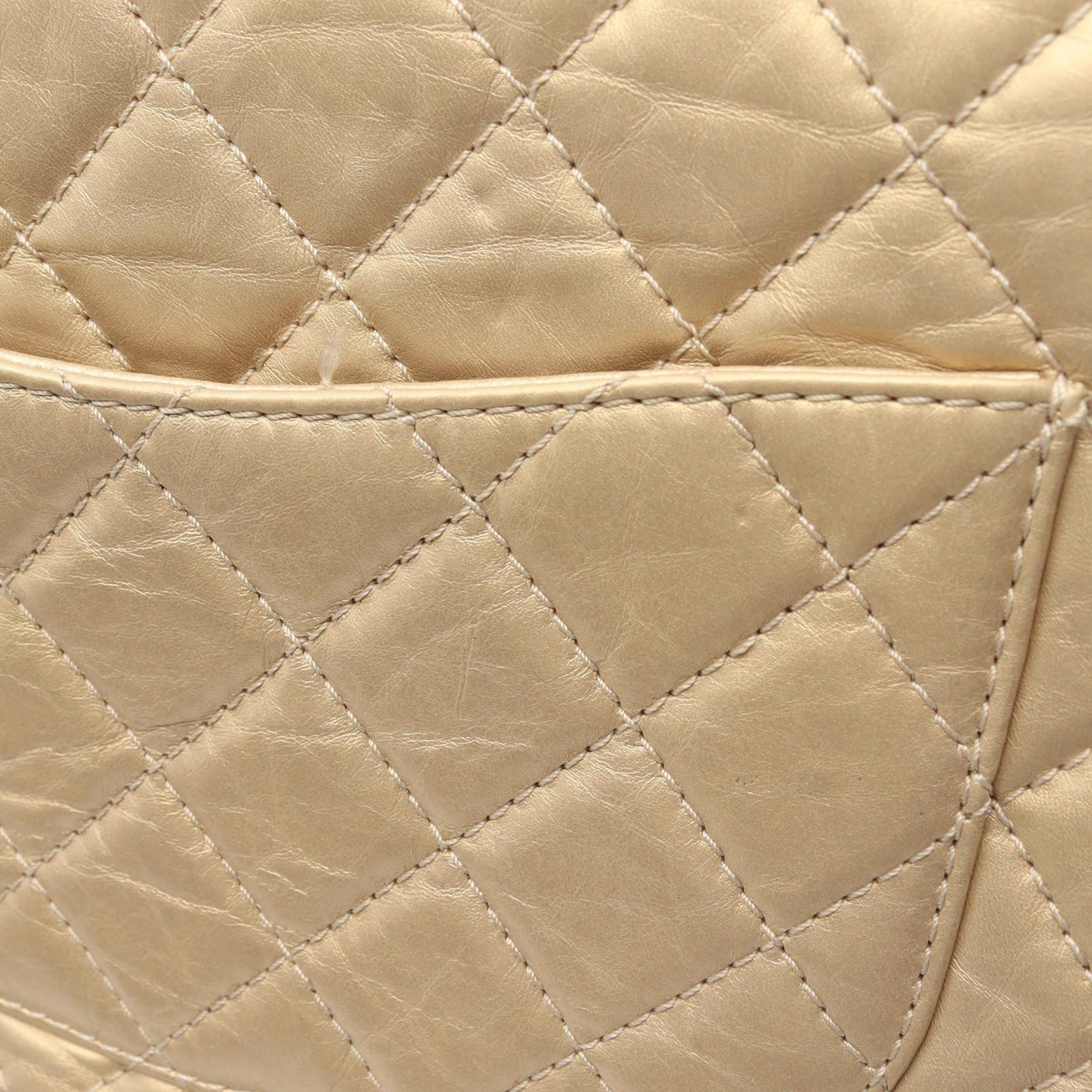 Chanel Reissue 2.55 Aged Calfskin Double Flap 226 - image 8