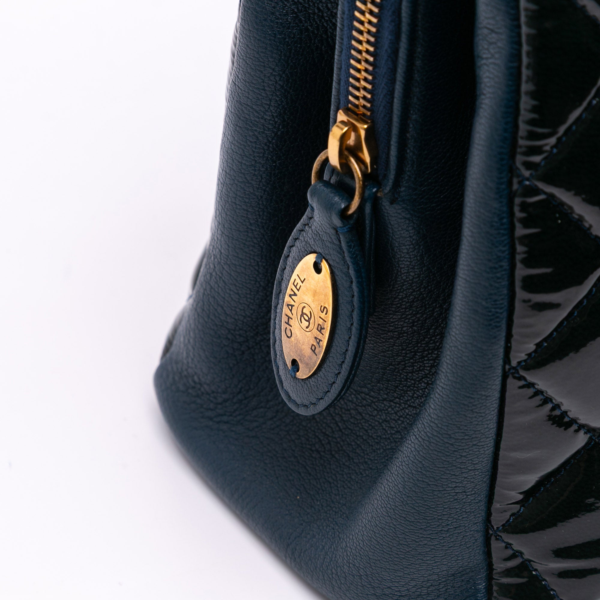 Chanel Paris Salzburg Patent and Goatskin CC Eyelet Tote - image 7