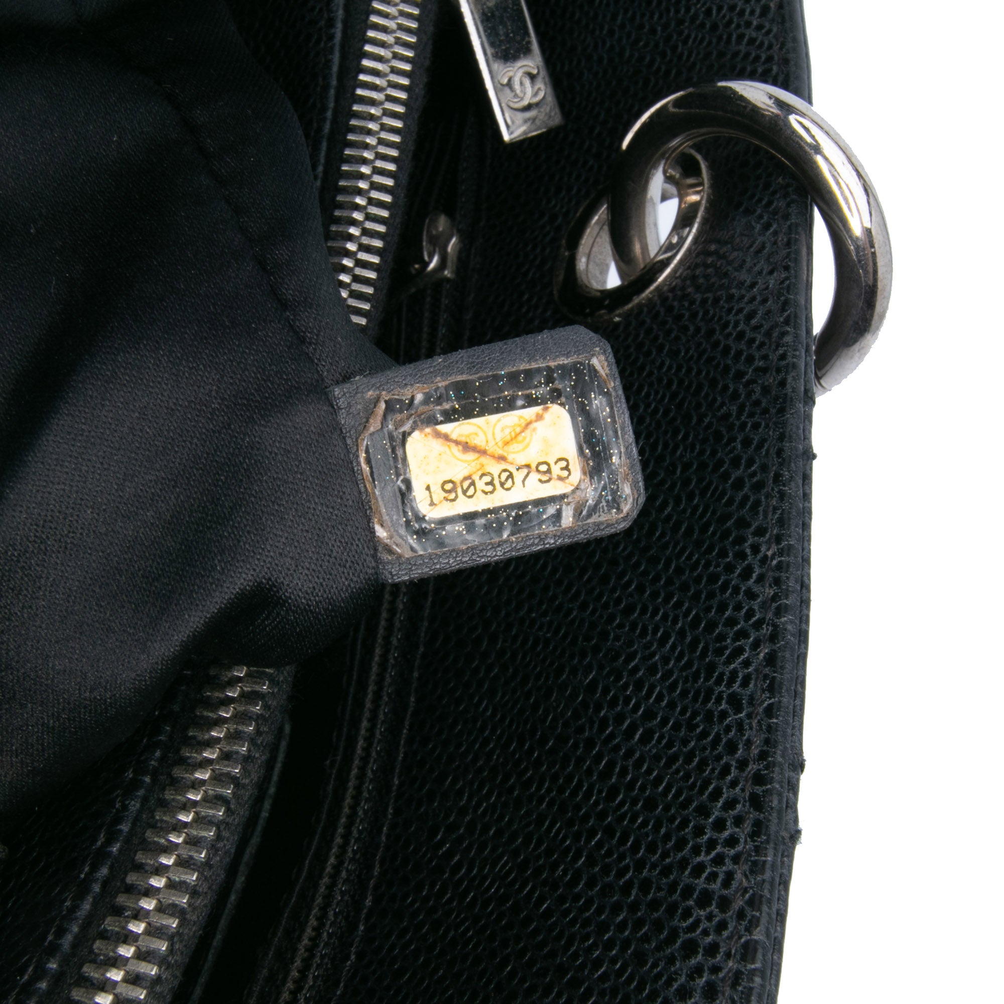 Chanel Caviar Grand Shopping Tote - image 8