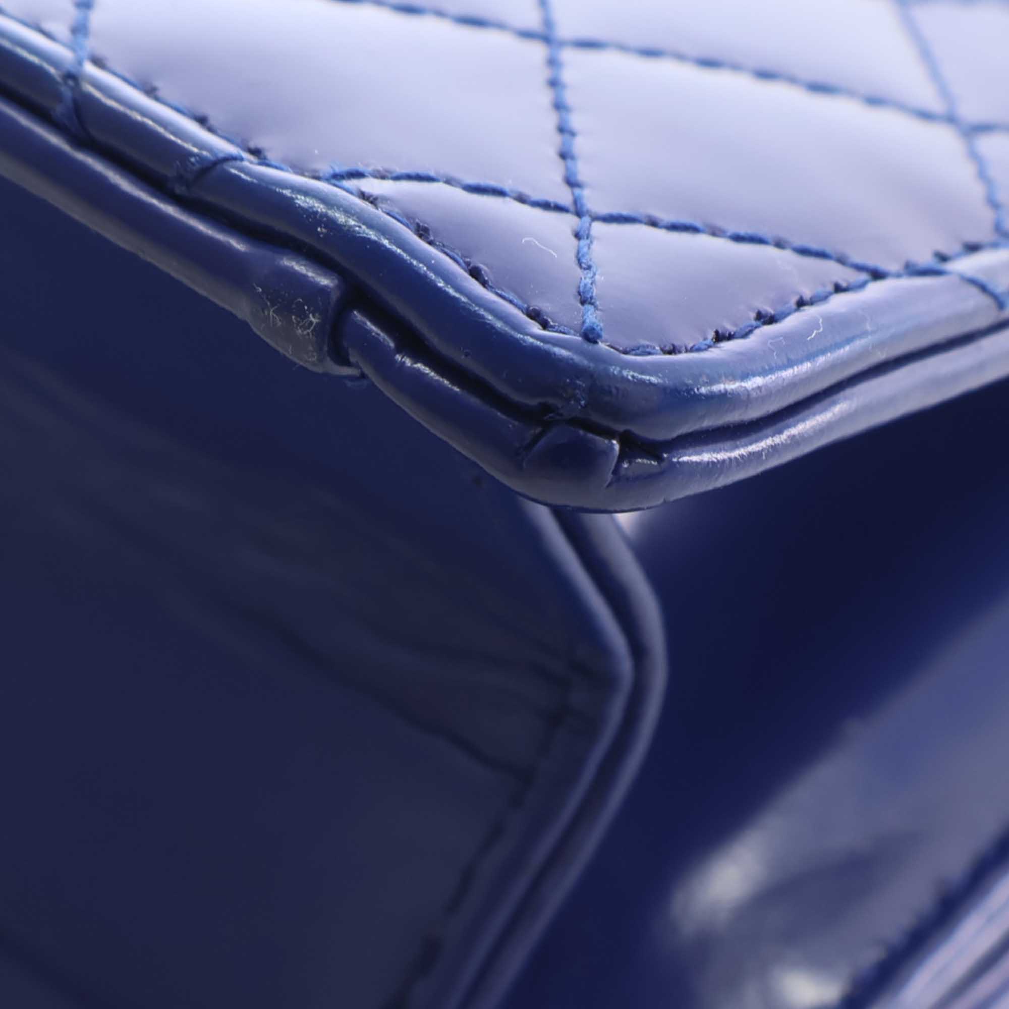 Chanel CC Quilted Patent Square Flap - image 11