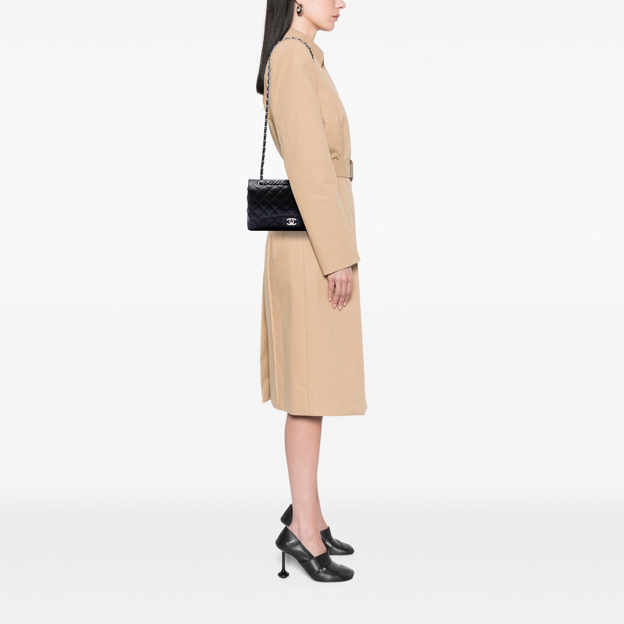 Chanel Medium Classic Lambskin Double Flap - image 6