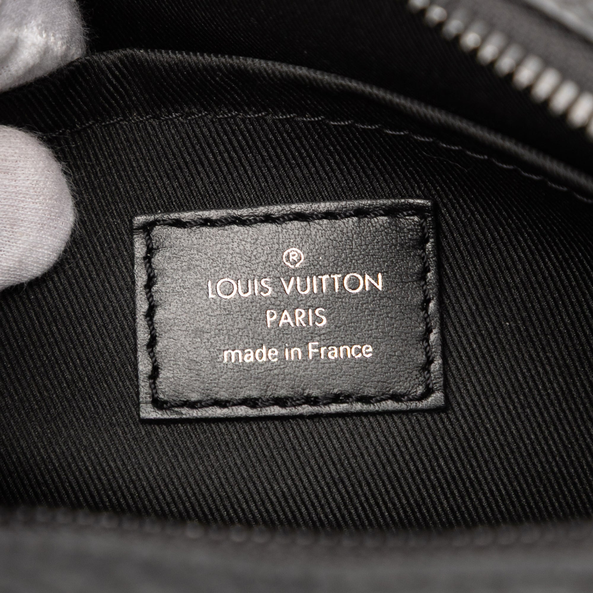 Louis Vuitton Monogram Taurillon Steamer Messenger - image 5
