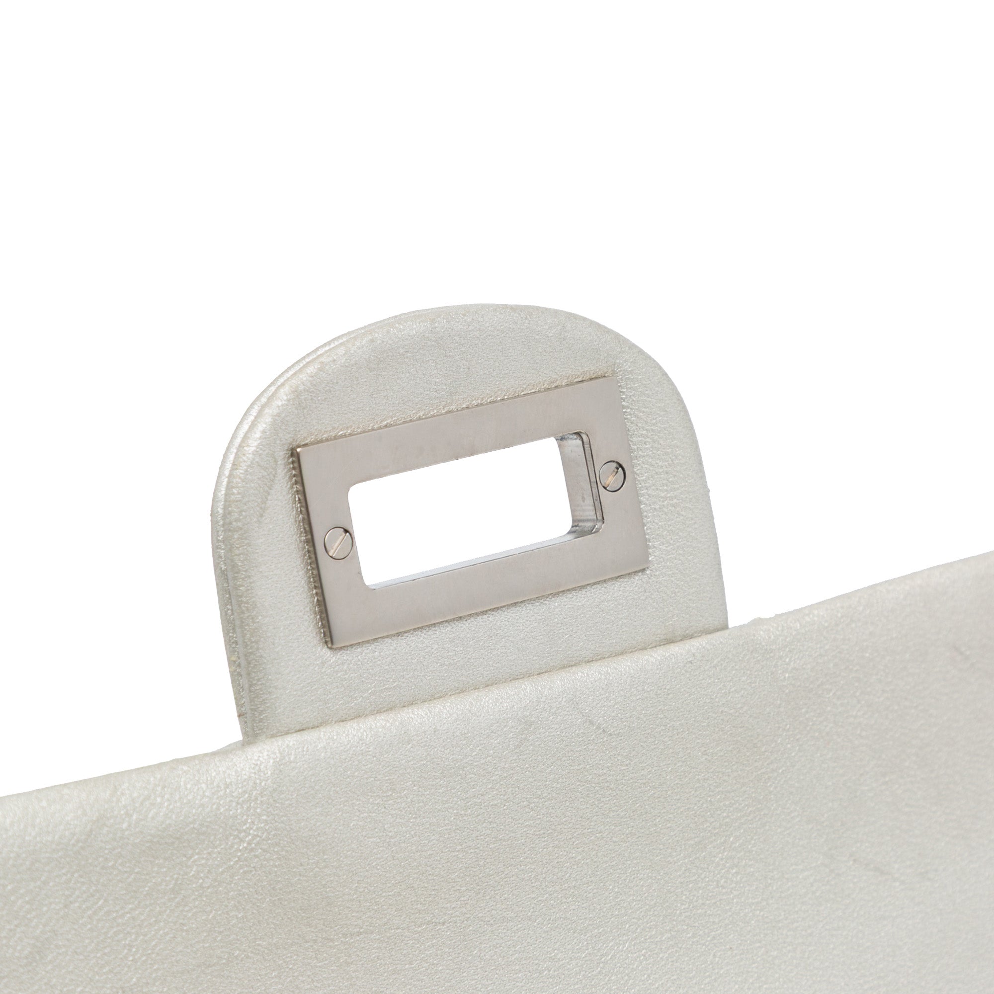 Chanel Metallic Calfskin Reissue 2.55 Flap 226 - image 9