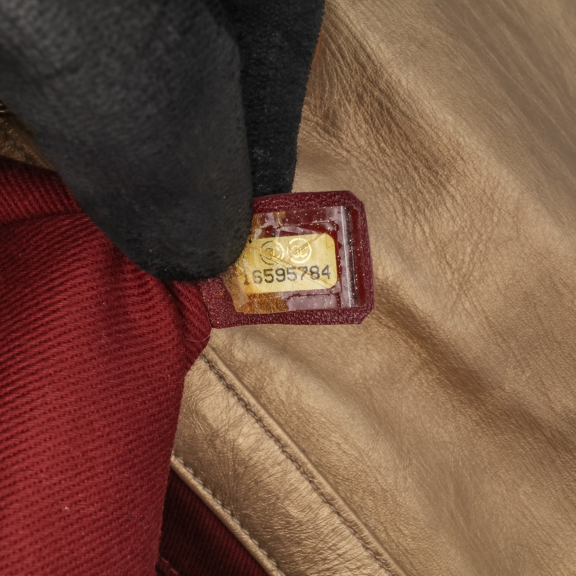 Chanel Medium Quilted Aged Calfskin Pondichery Flap - image 6