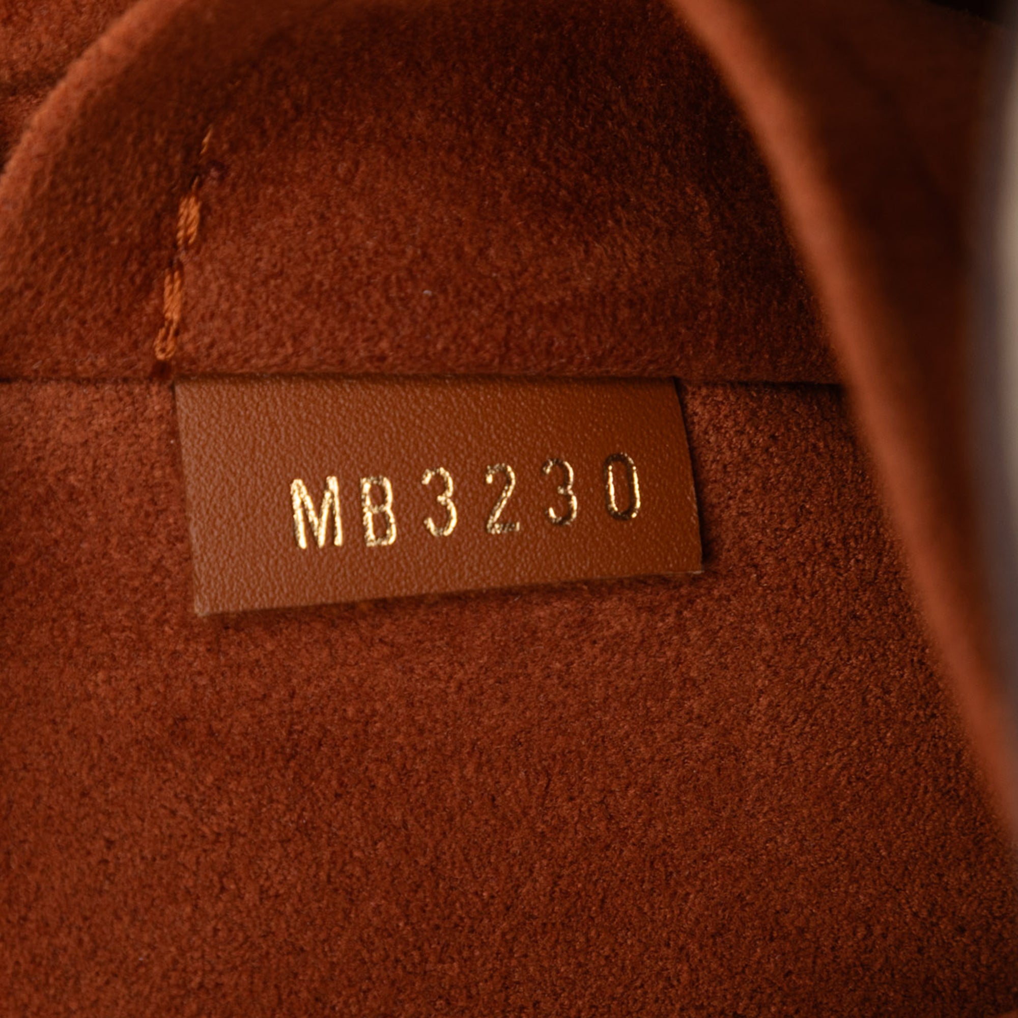 Louis Vuitton Monogram Fold Tote PM - image 6