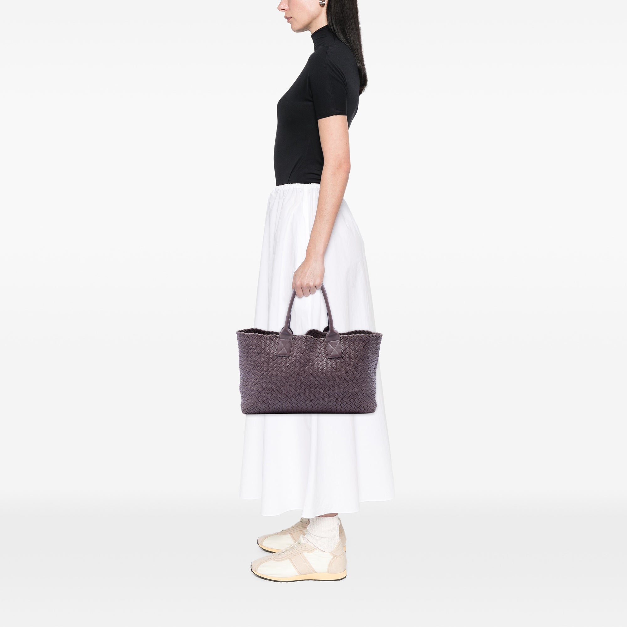 Bottega Veneta Limited Edition Medium Lambskin Intreccio Cabat Tote - image 6
