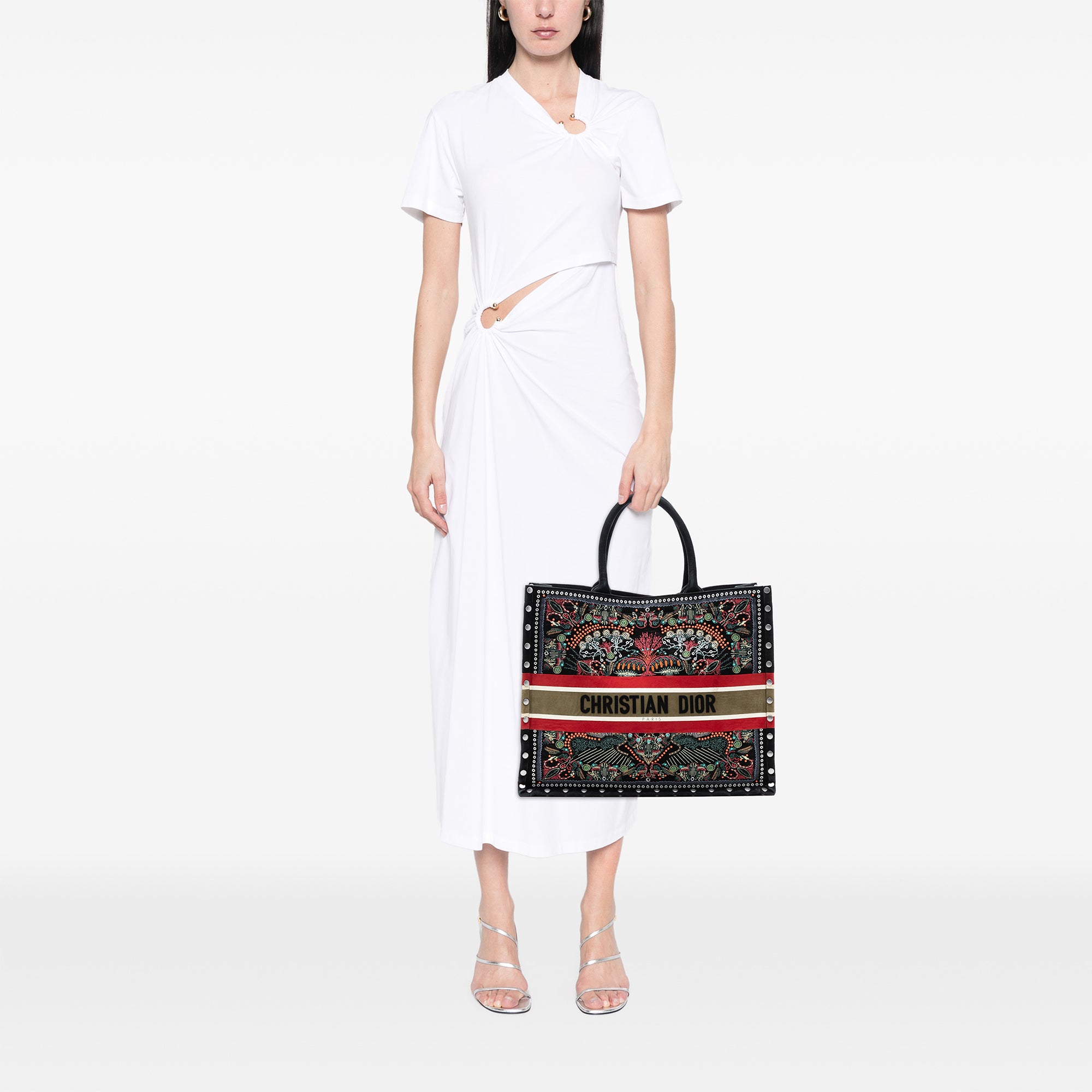 Dior Large Studded Embroidered Velvet Heart Lights Book Tote - image 7