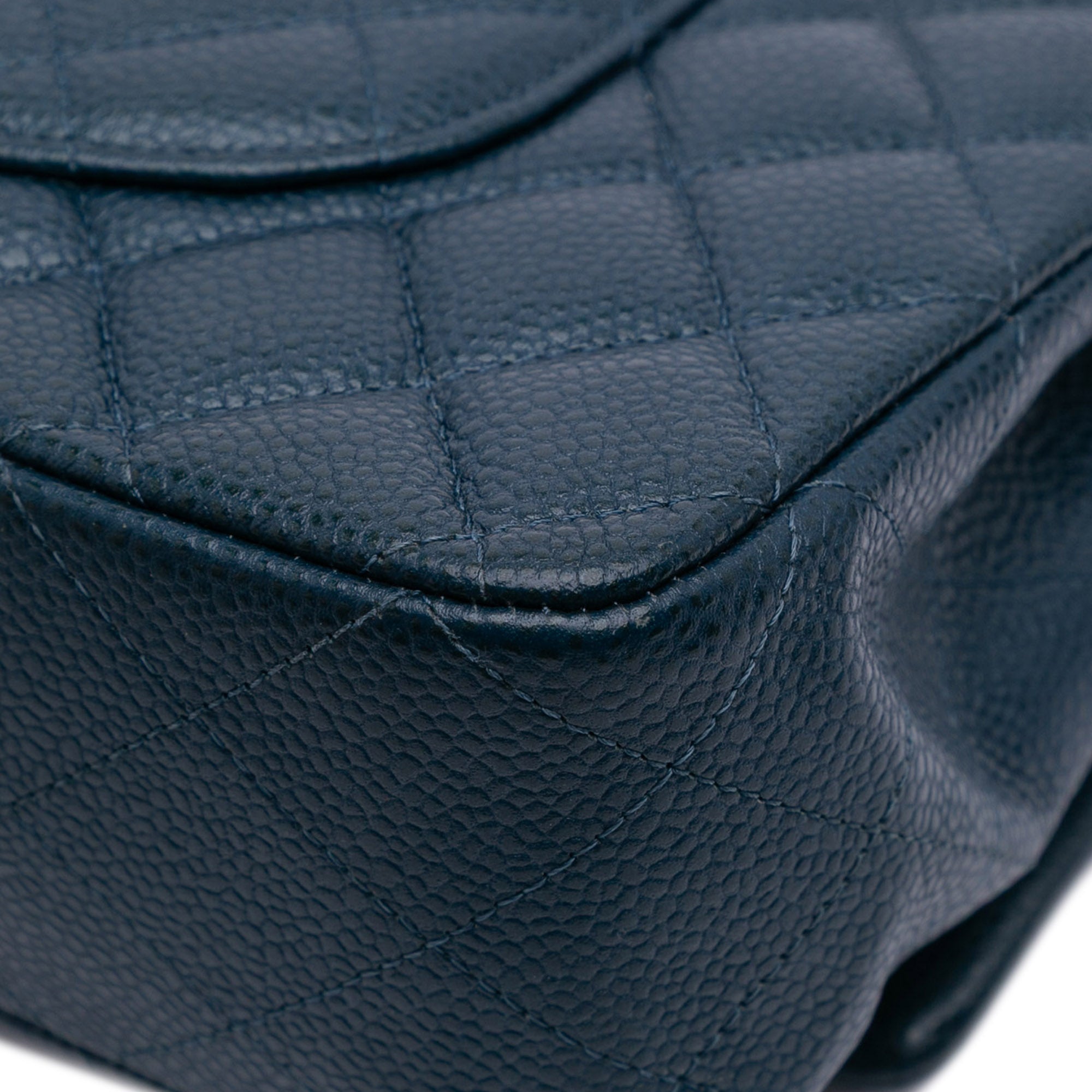 Chanel Medium Classic Caviar Double Flap - image 10